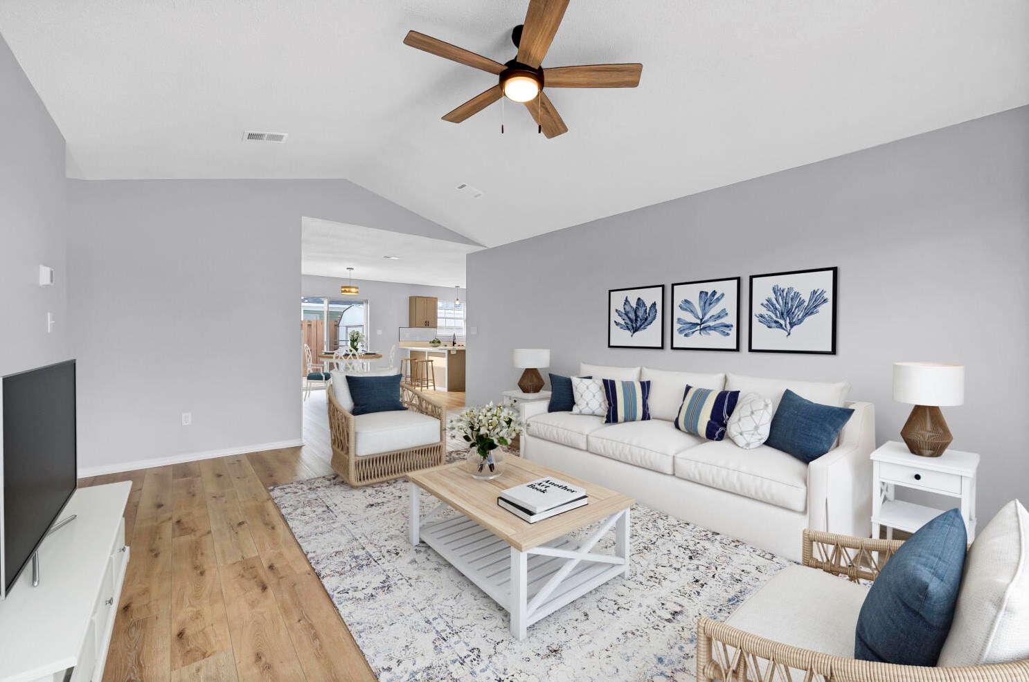 142 Beach Dr, Fort Walton Beach FL  32547-2467 exterior