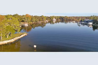 404 Seville Circle, Niceville, FL 32578 - Photo 21