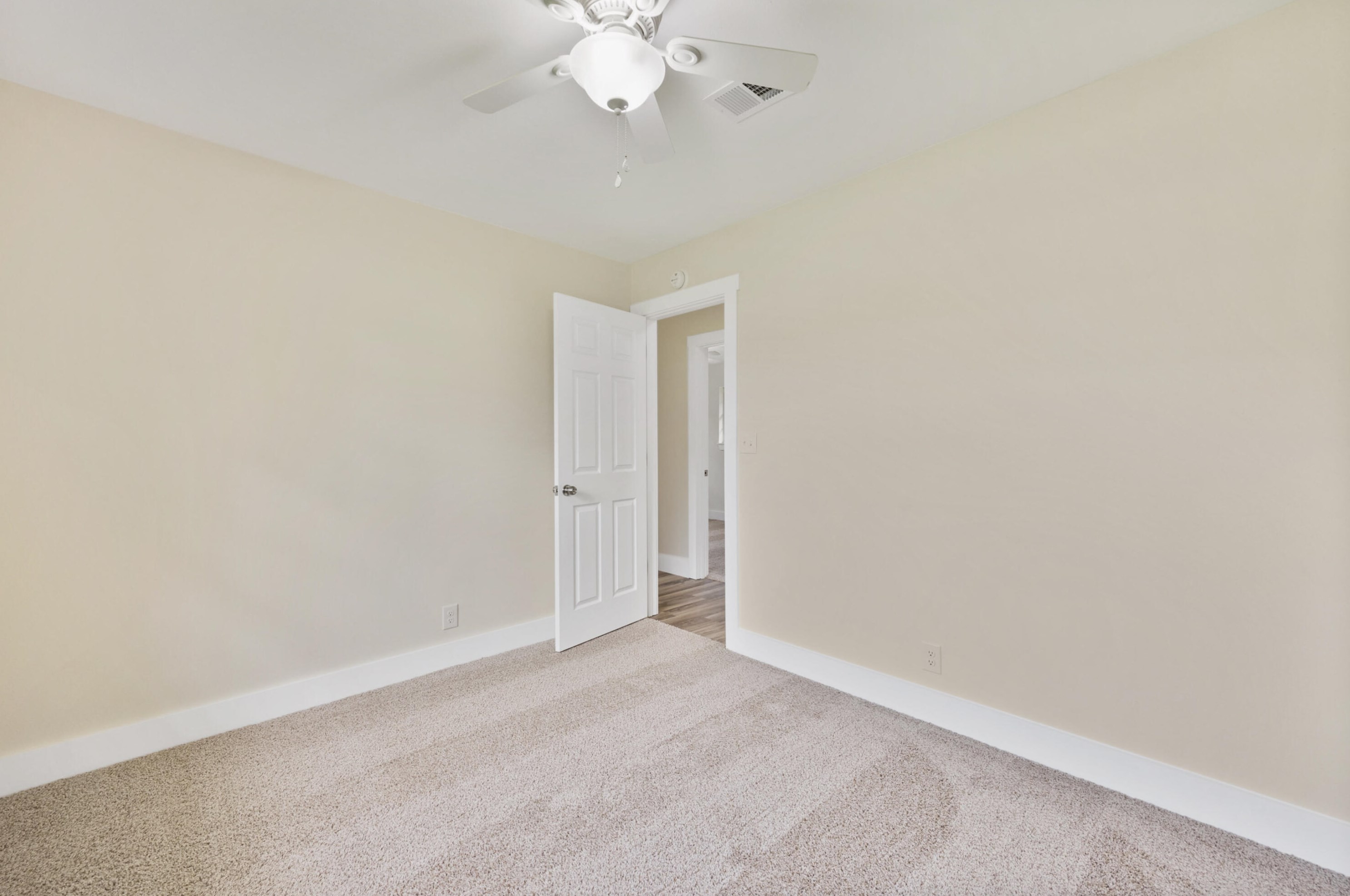 1512 Texas Pkwy, Crestview FL  32536-1630 exterior