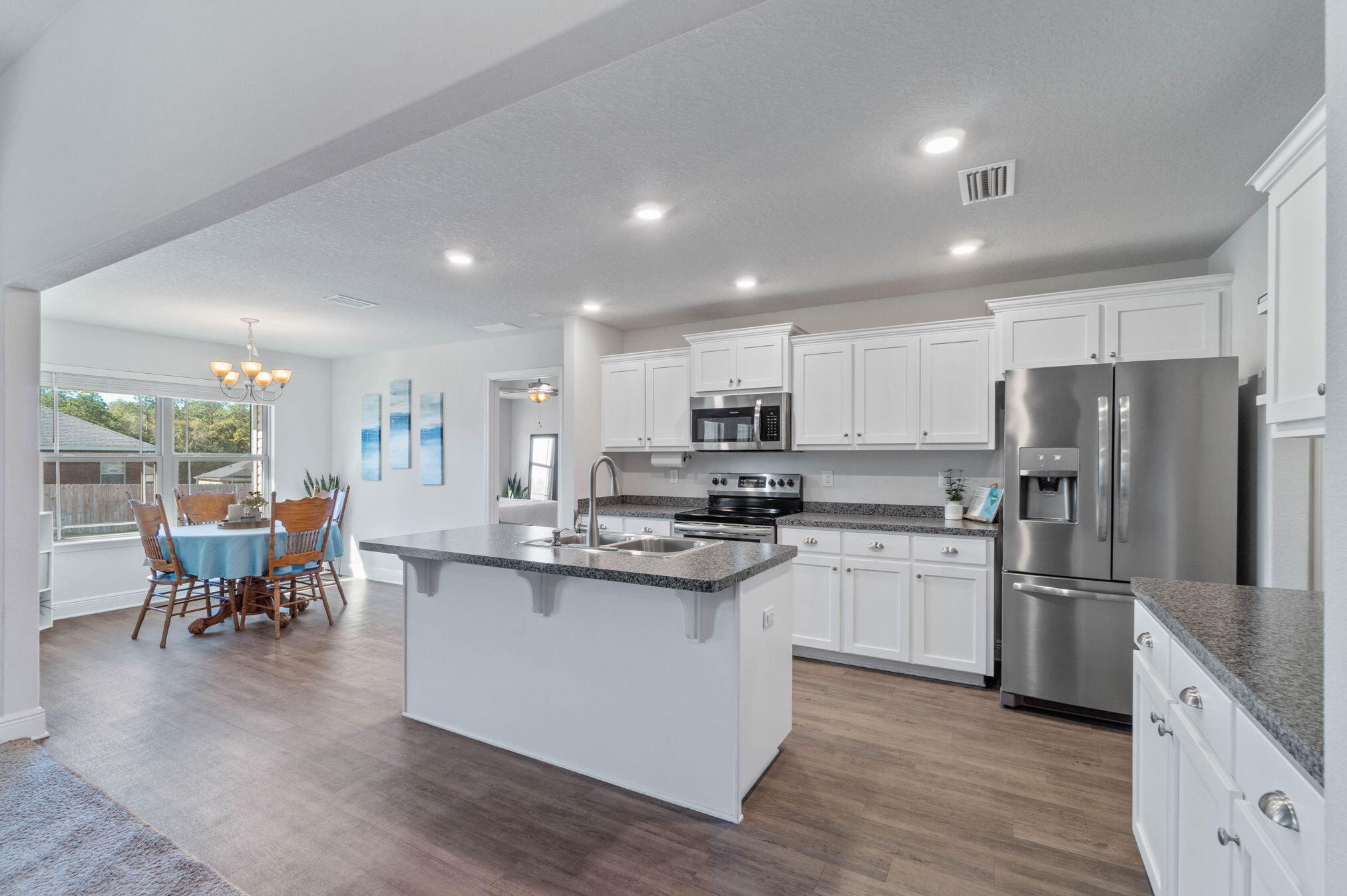 3633 Ranch Dr, Crestview FL  32539-9527 exterior