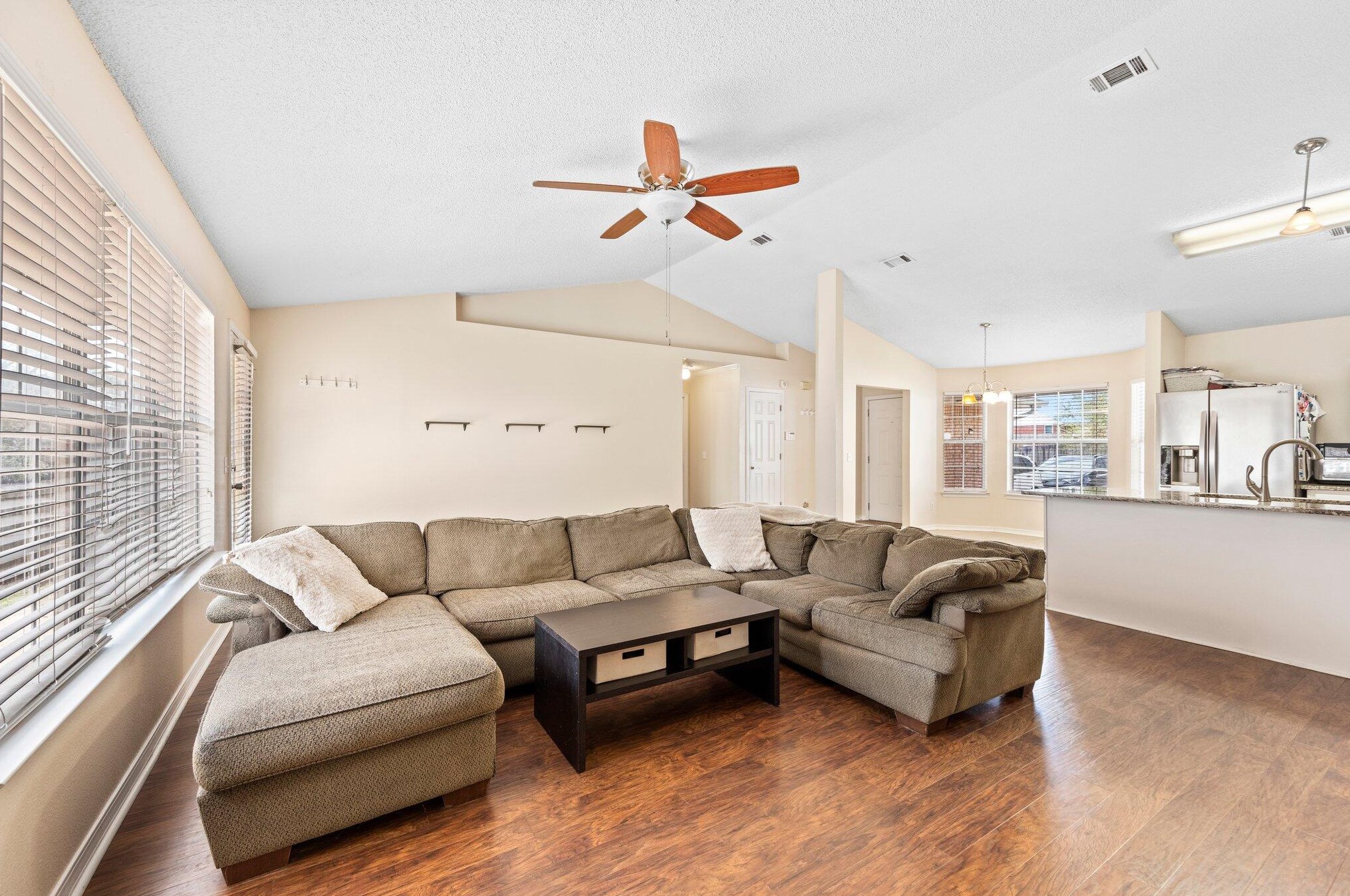 2831 Geronimo Dr, Crestview FL  32539-6372 exterior