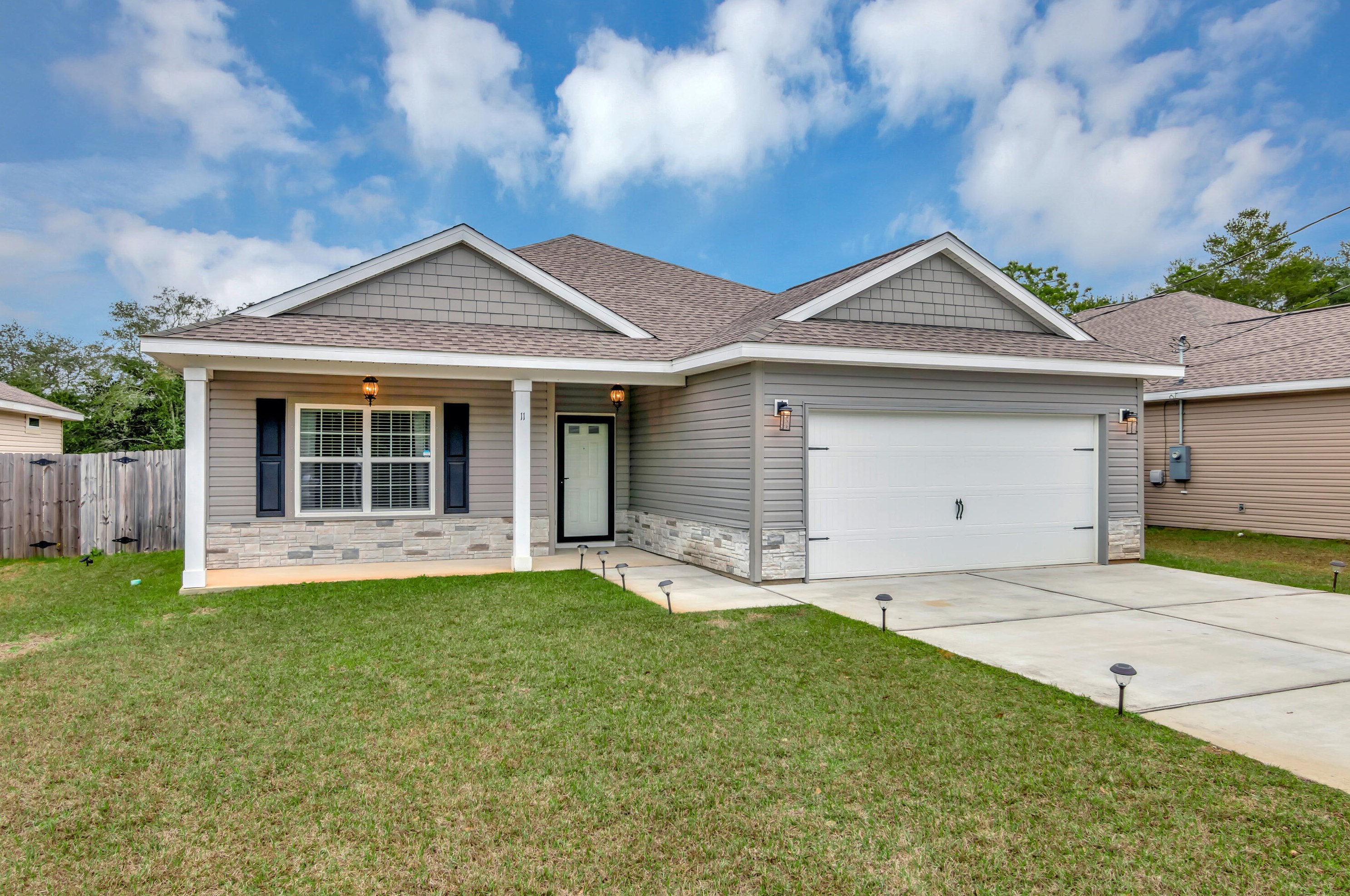 11 Flamenco St, Mary Esther FL  32569-1516 exterior