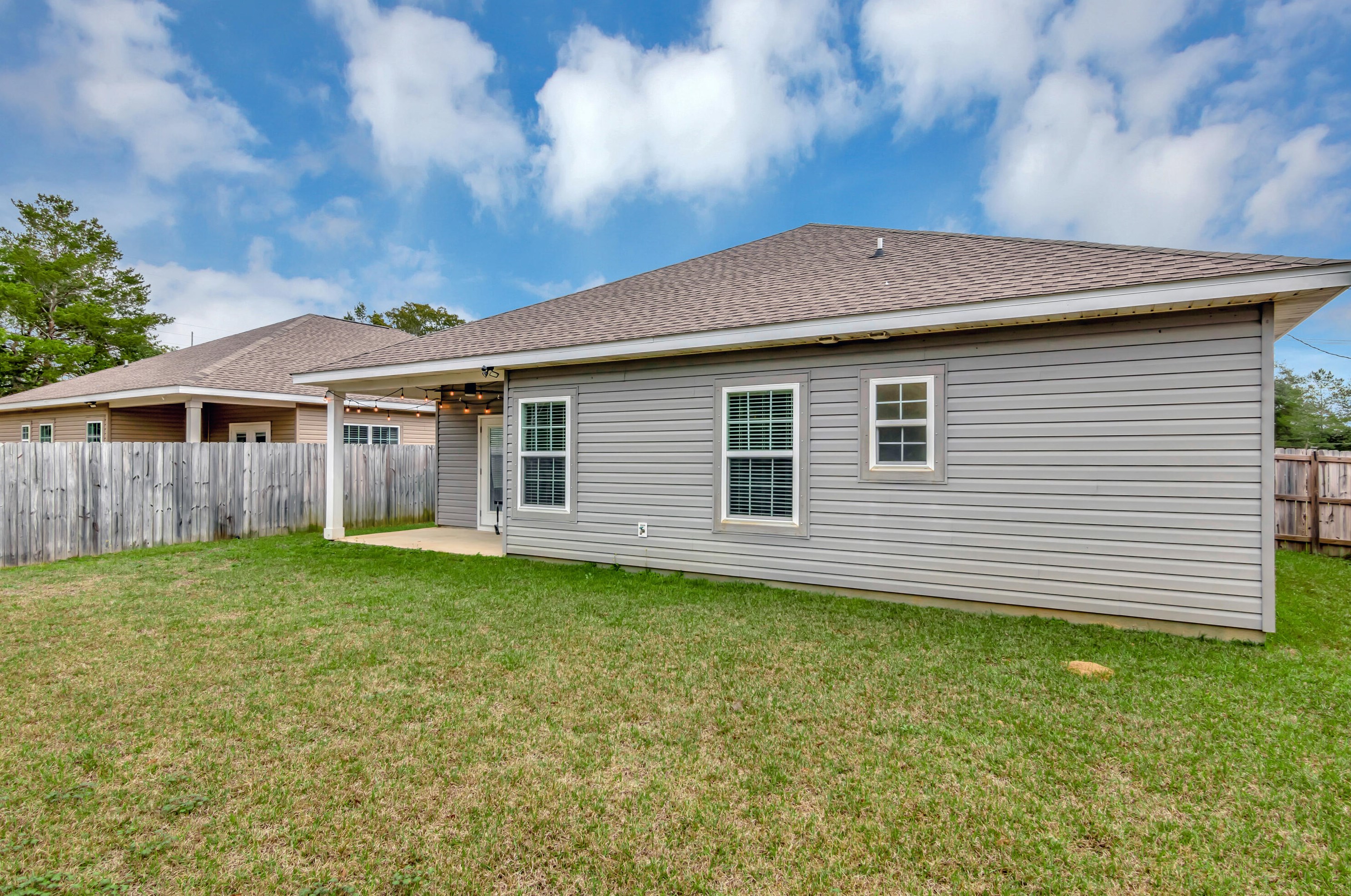 11 Flamenco St, Mary Esther FL  32569-1516 exterior