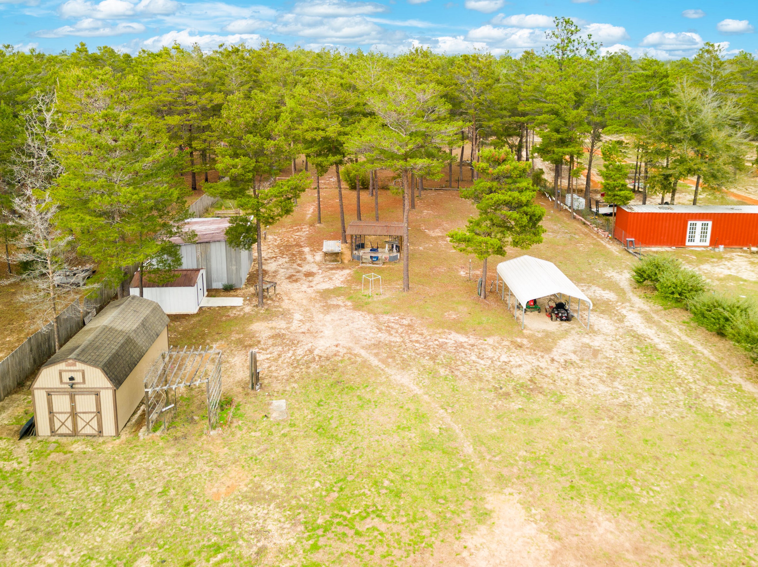 4037 Randi Rd, Crestview FL  32539-6506 exterior