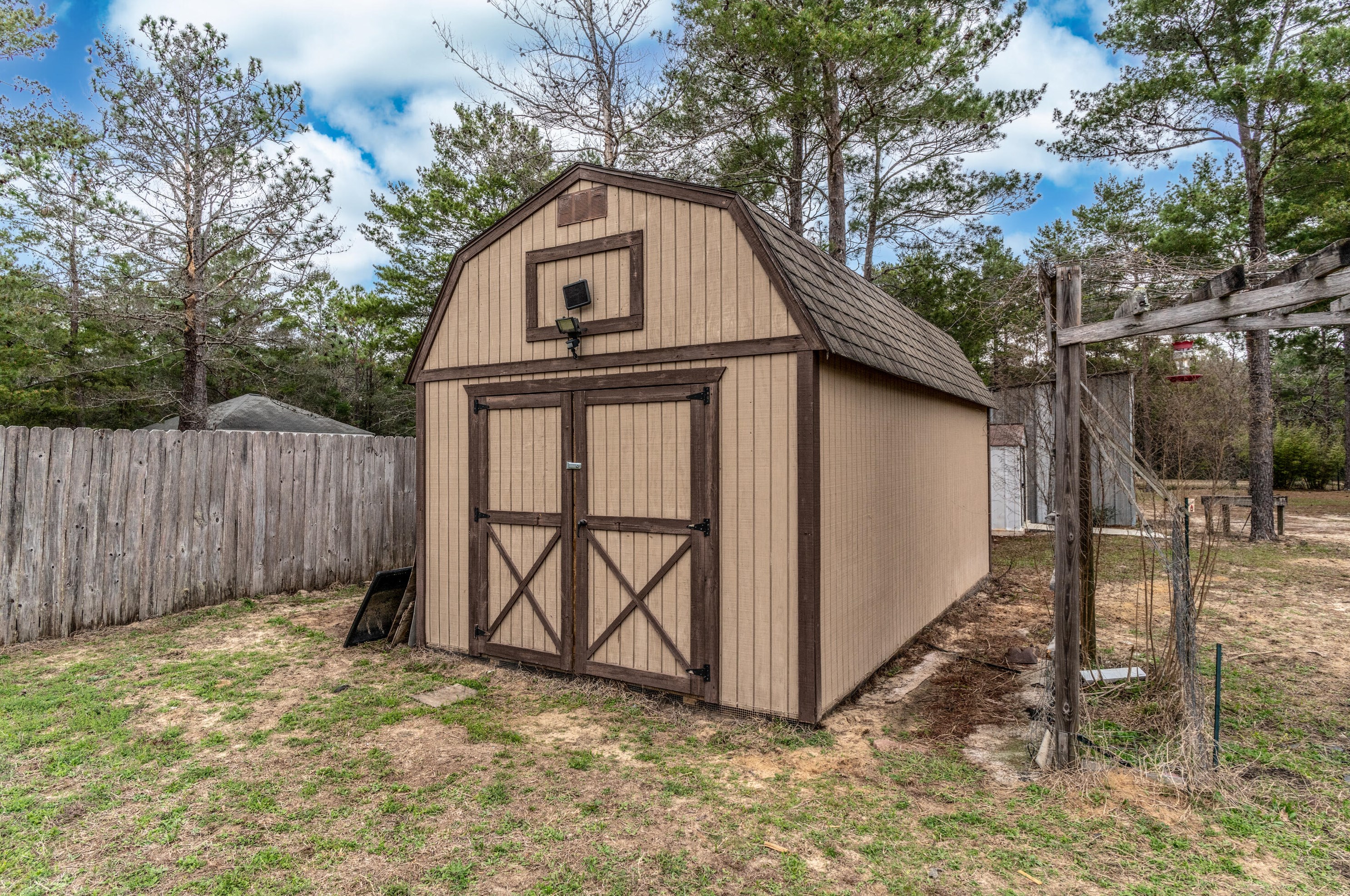 4037 Randi Rd, Crestview FL  32539-6506 exterior