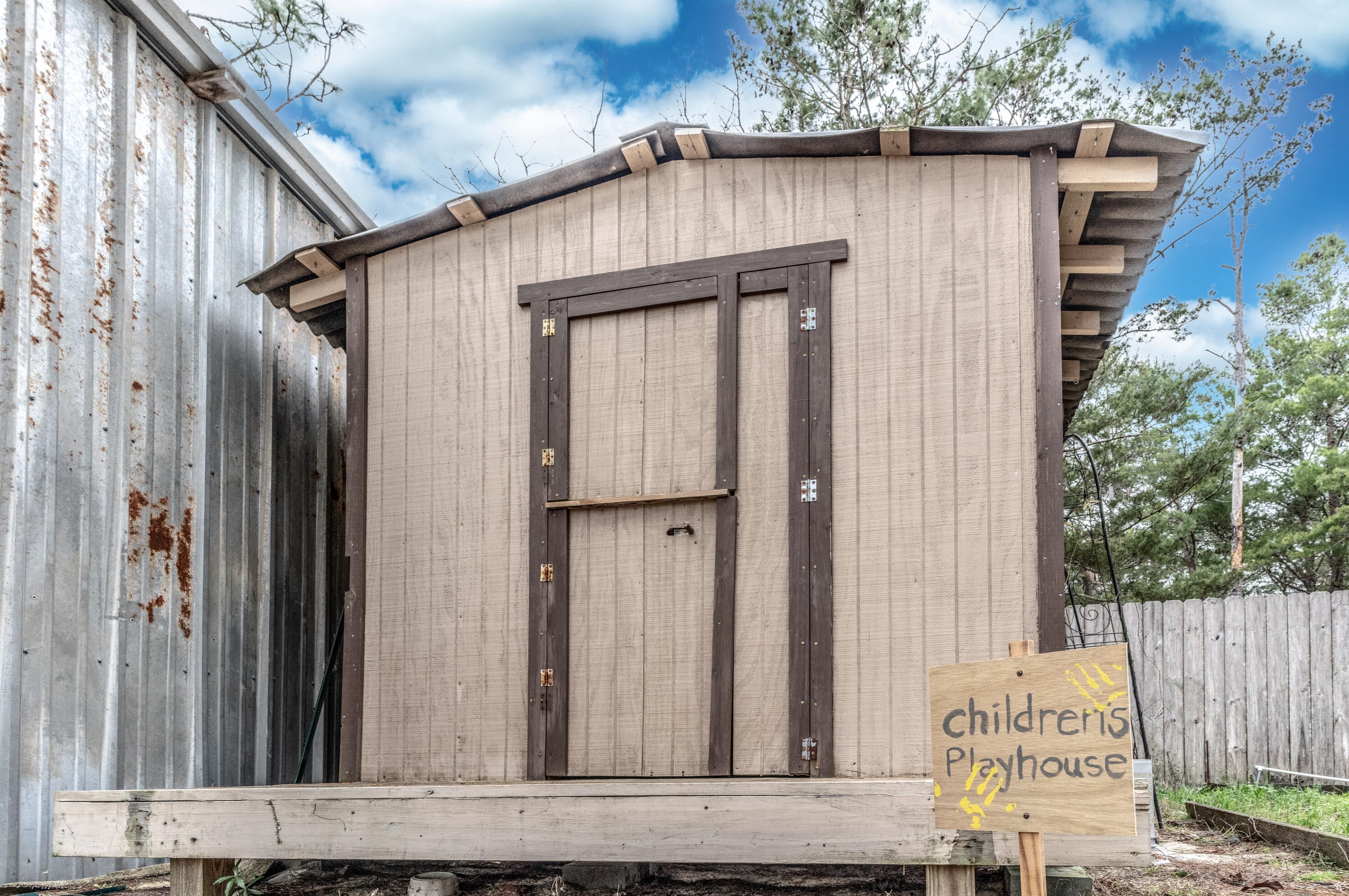 4037 Randi Rd, Crestview FL  32539-6506 exterior