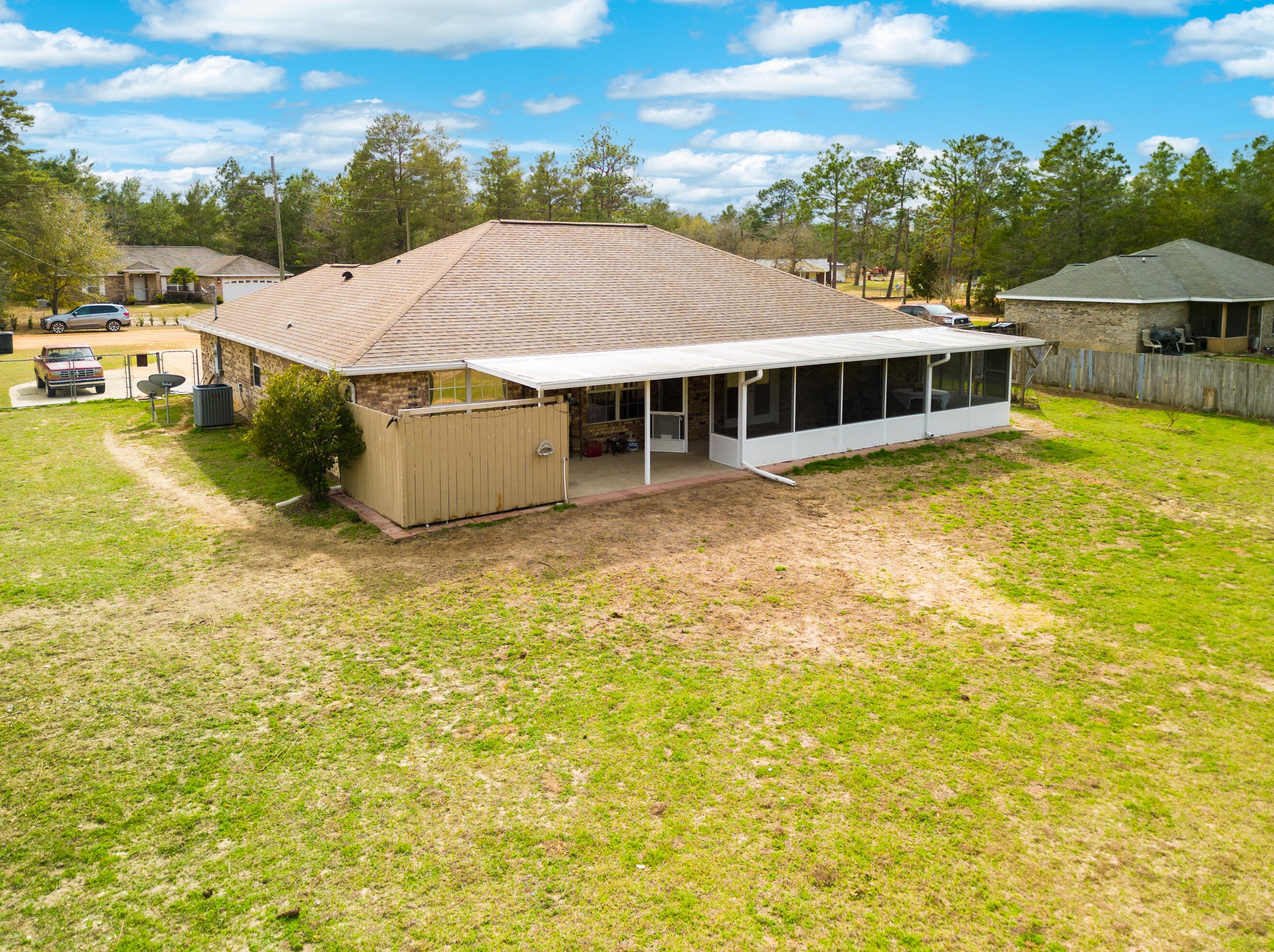 4037 Randi Rd, Crestview FL  32539-6506 exterior