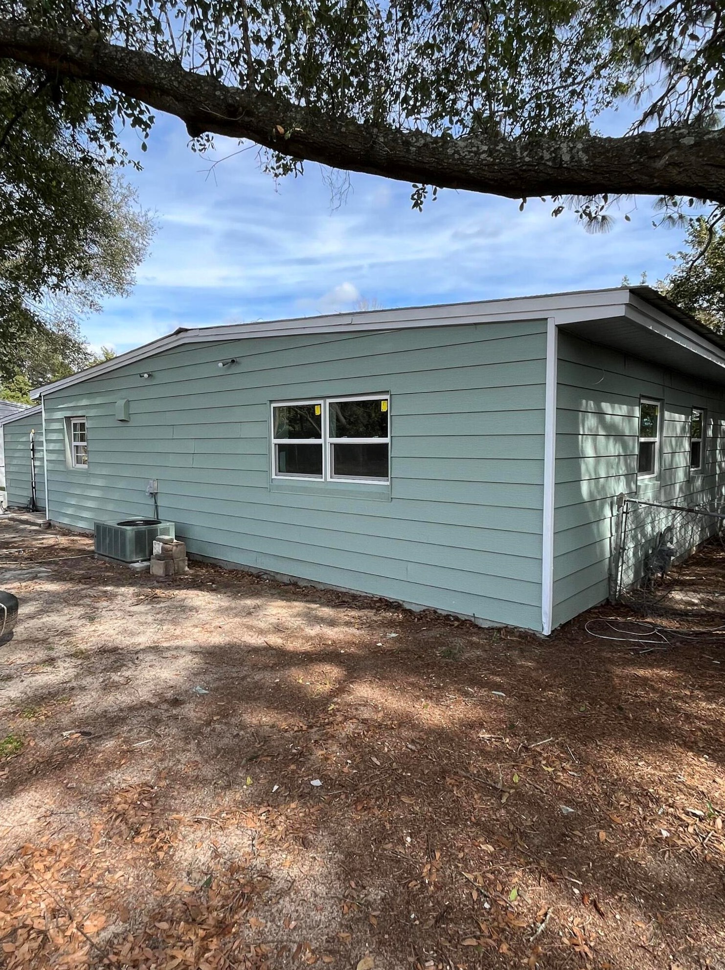 103 Tyner Dr, Crestview FL  32539-3210 exterior
