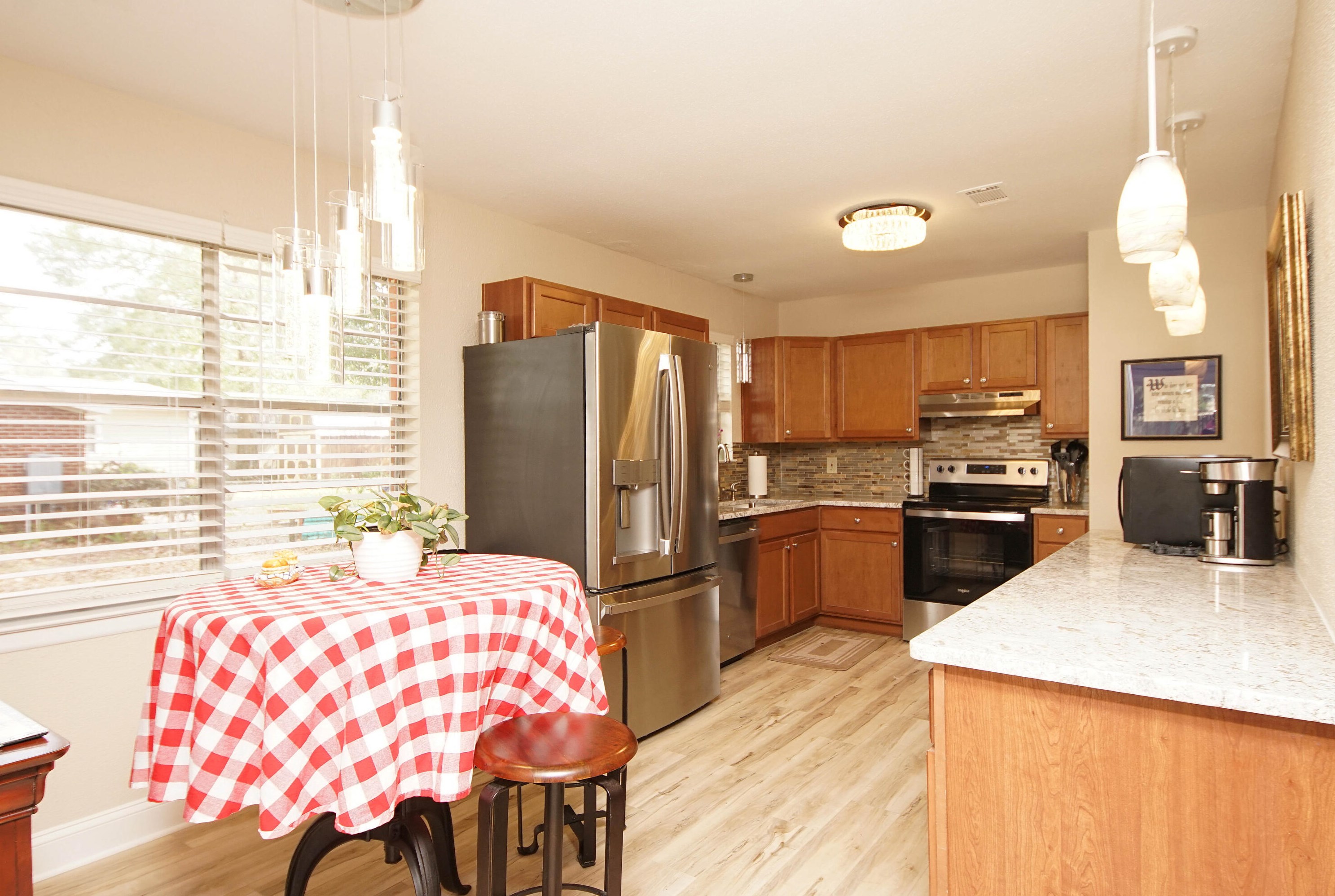 140 Robinwood Dr, Fort Walton Beach FL  32548-4365 exterior