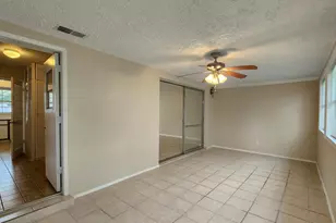 261 Lee Dr, Mary Esther, FL 32569 - Photo 11