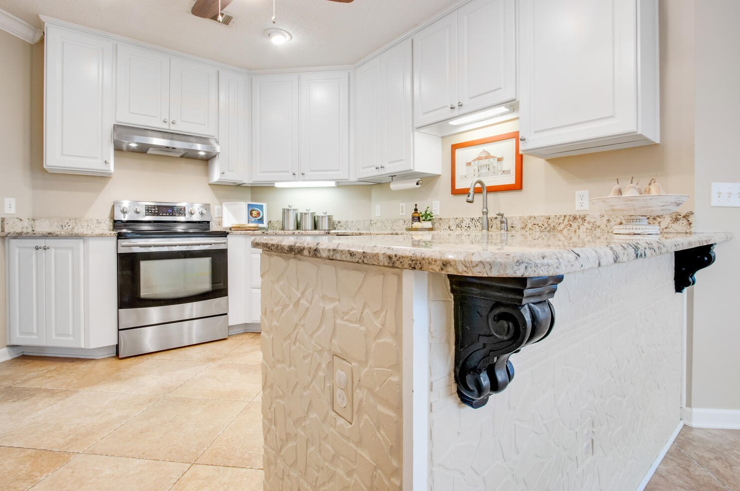 825 Fairway Lakes Dr, Niceville FL  32578-3843 exterior