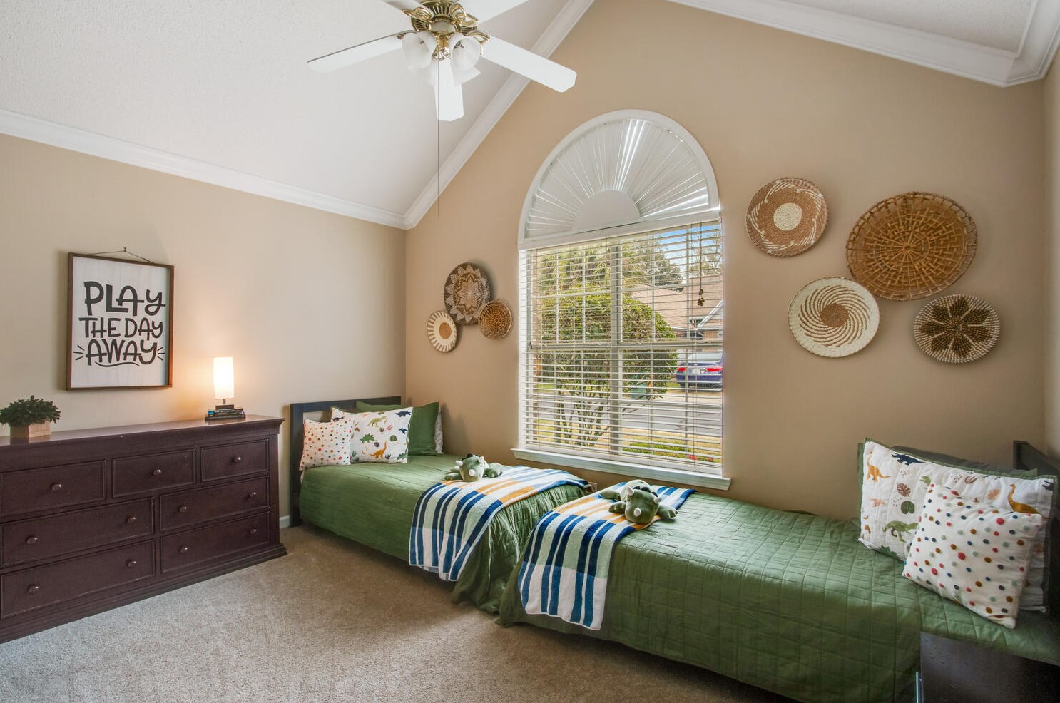 825 Fairway Lakes Dr, Niceville FL  32578-3843 exterior