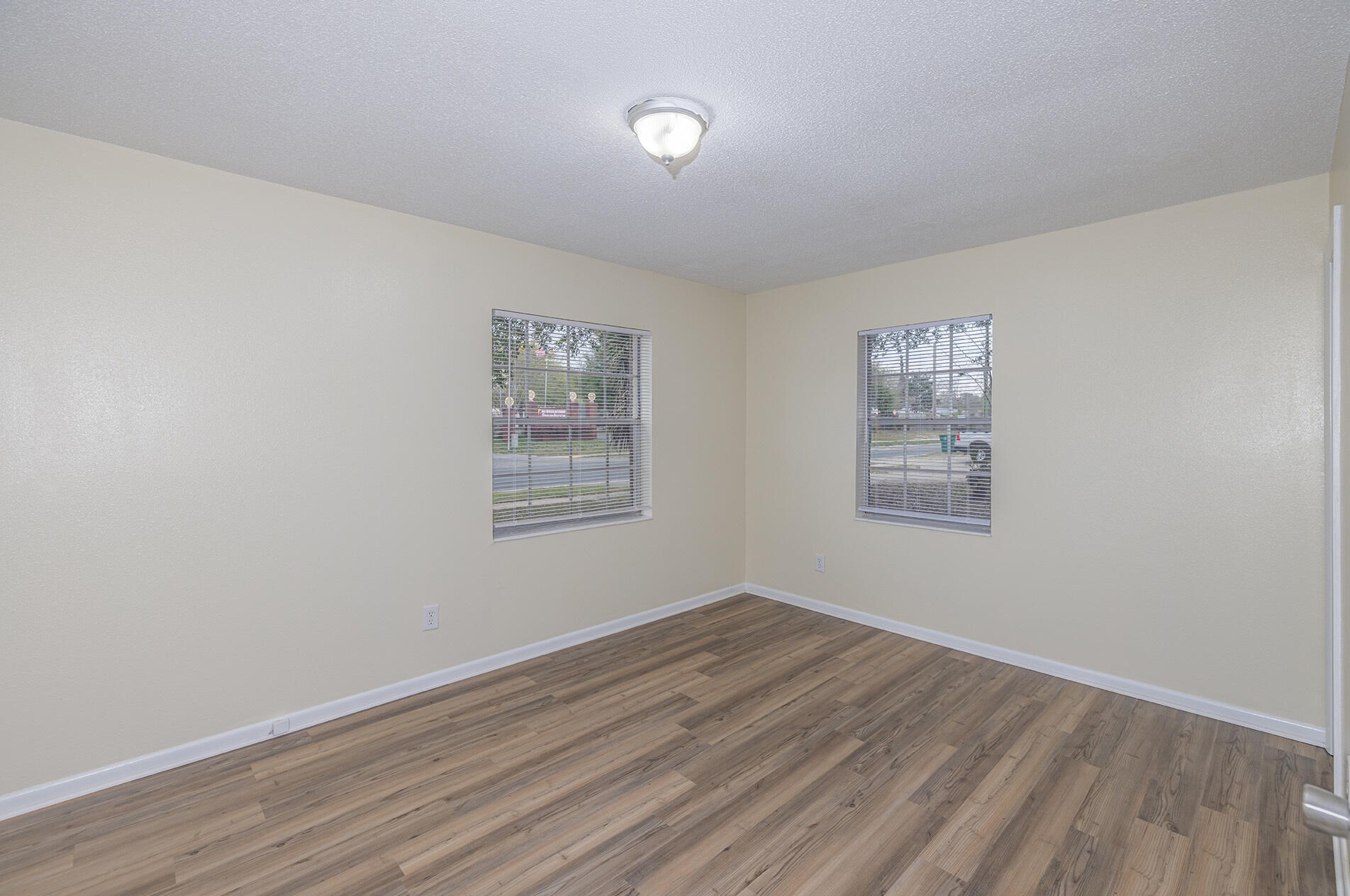 744 Mayflower Ave, Fort Walton Beach FL  32547-3175 exterior