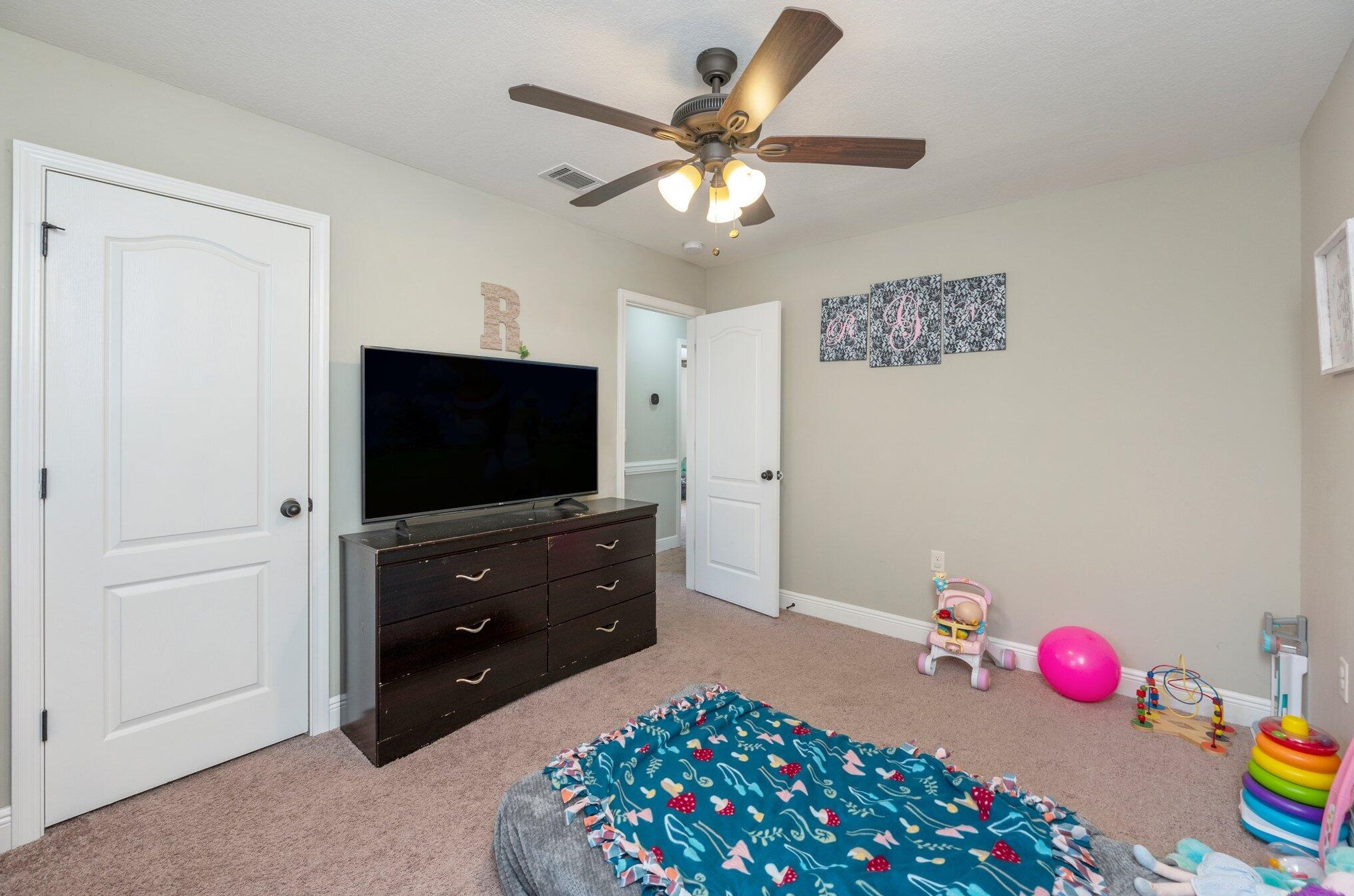 210 Eleases Xing, Crestview FL  32539-6963 exterior