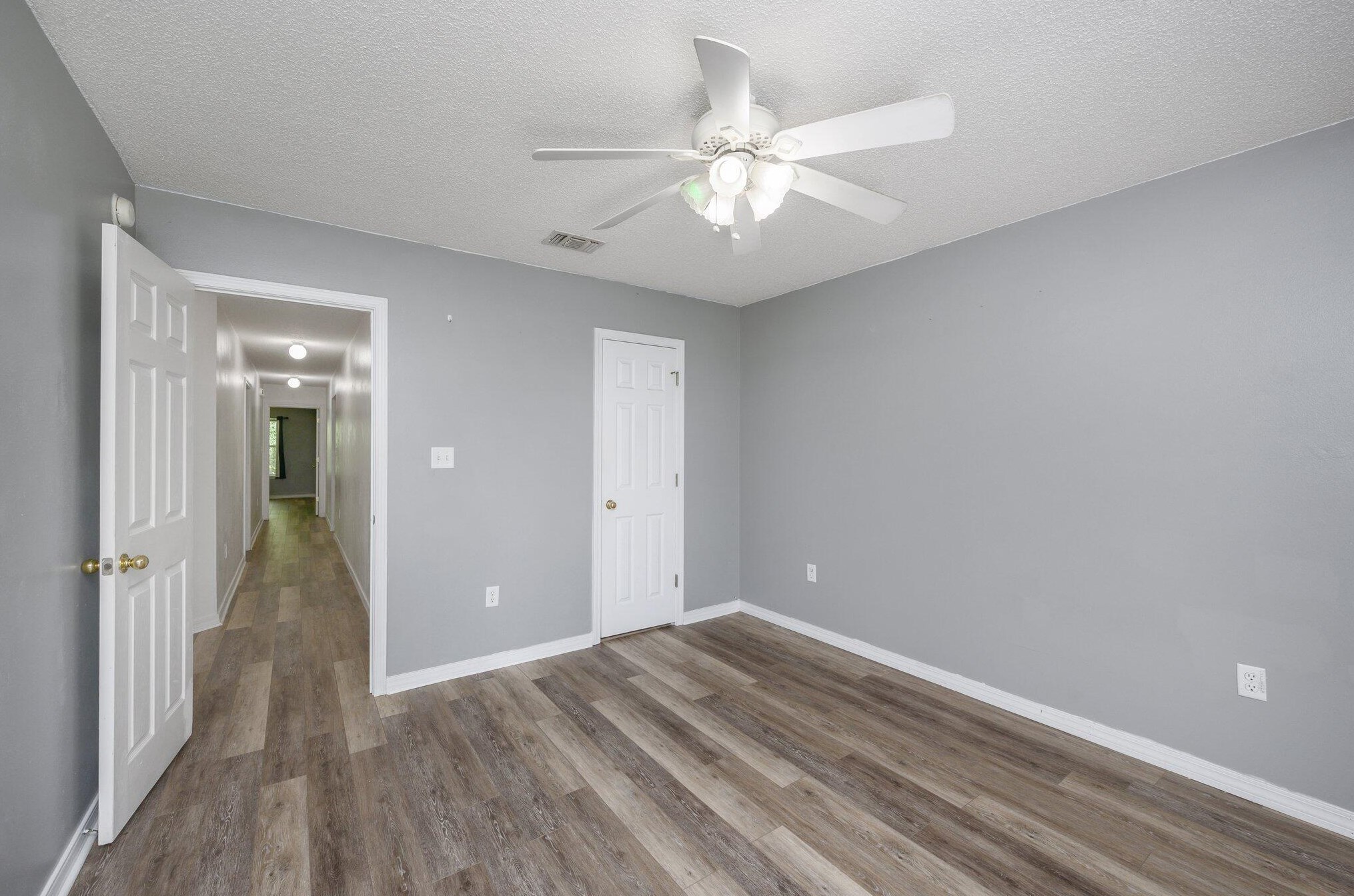 2620 Paddock Cir, Crestview FL  32536-4360 exterior