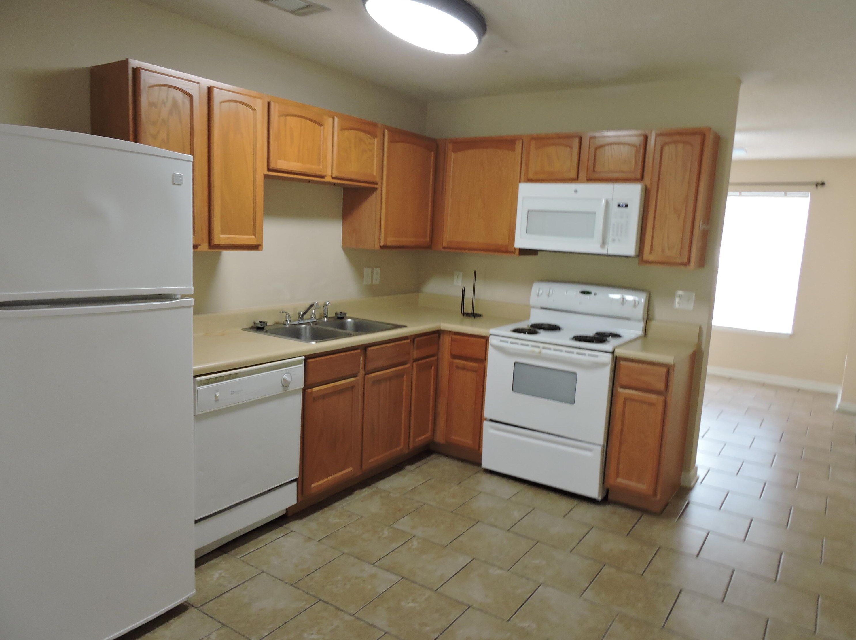 107 Swaying Pine Ct, Crestview FL  32539-5799 exterior