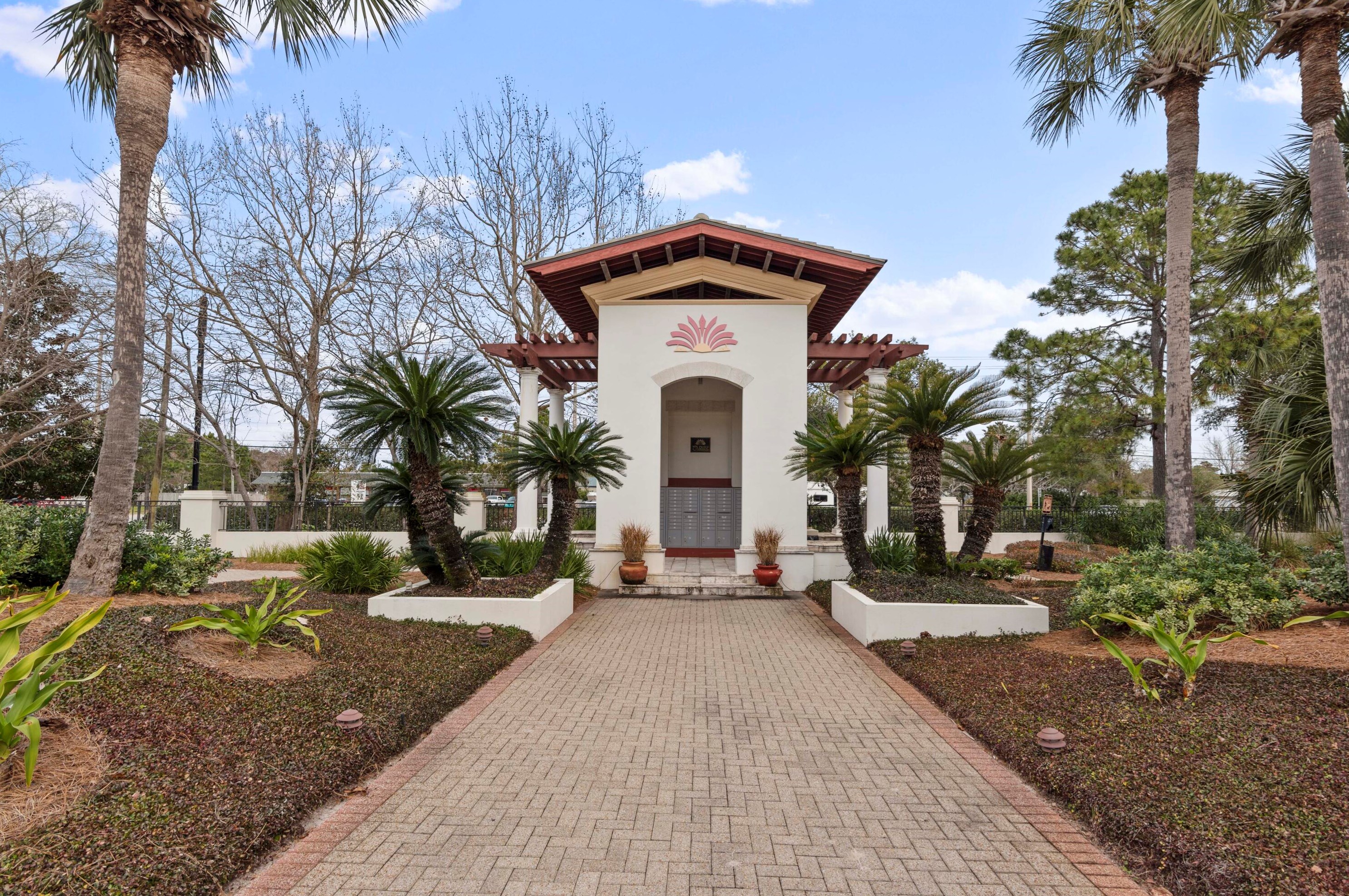 37 Rue Martine, Destin FL  32550-4909 exterior