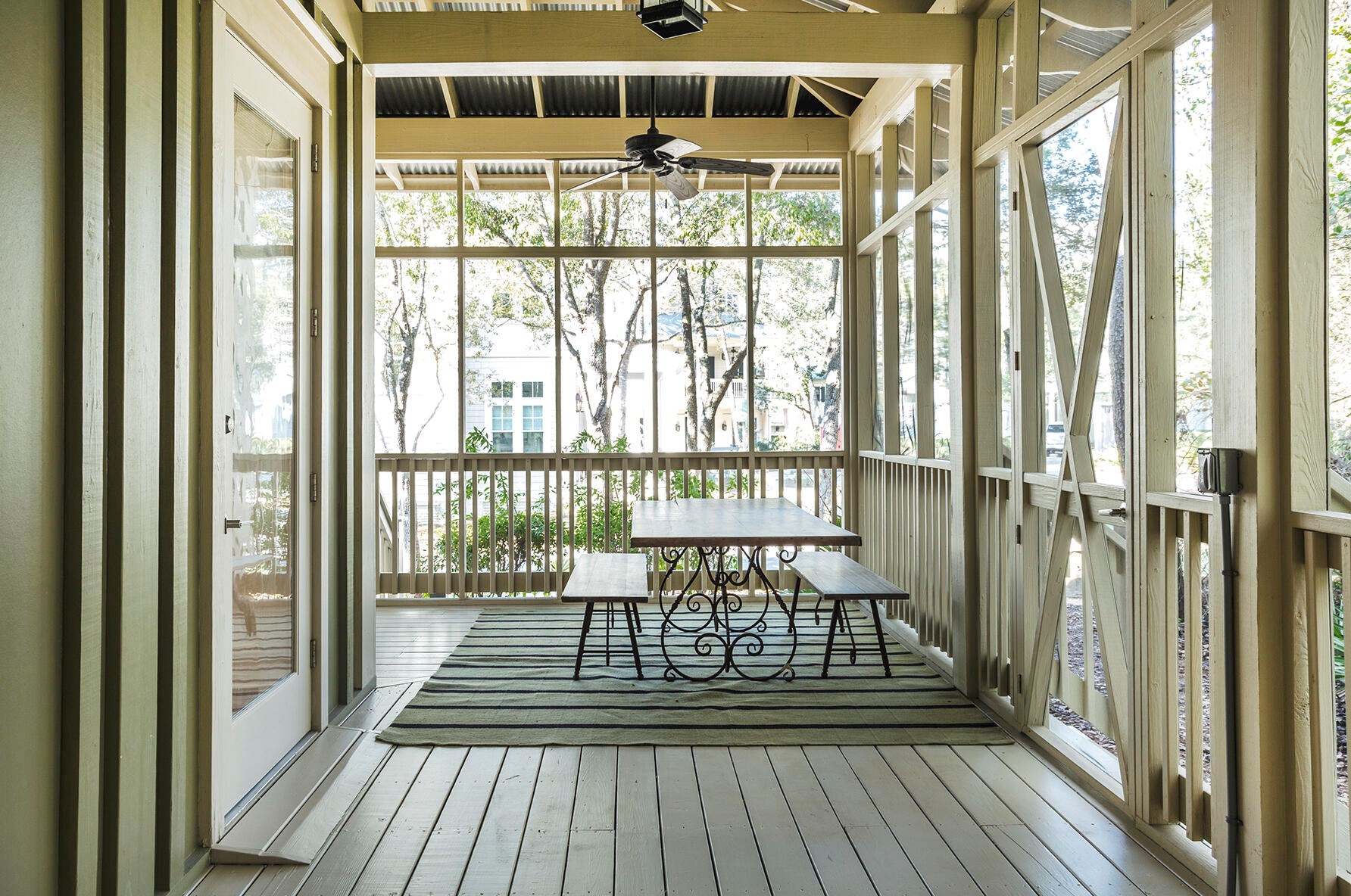 13 Lk District Ln, Santa Rosa Beach FL  32459-2832 exterior