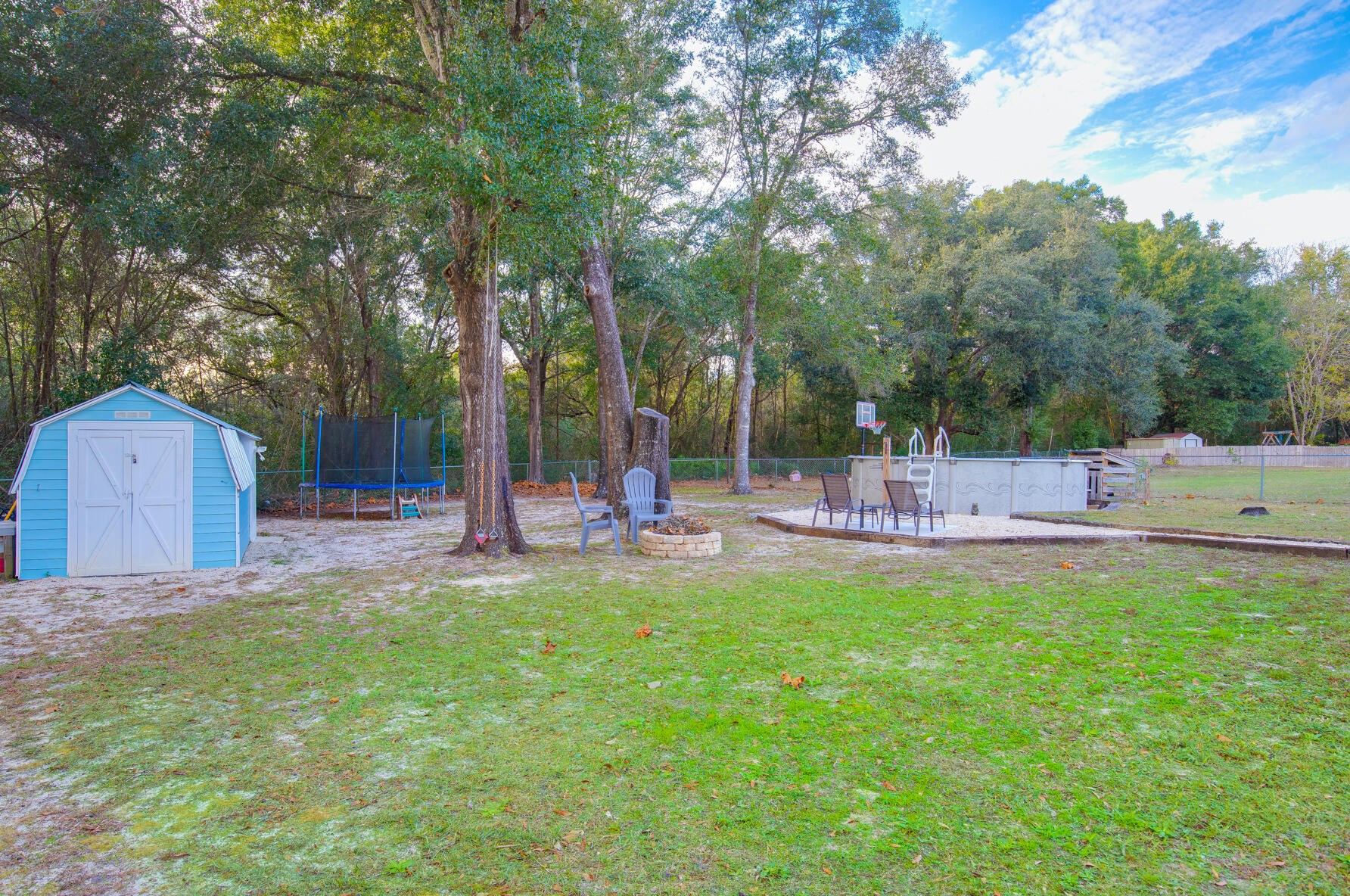 2826 Penney Ln, Crestview FL  32539-6322 exterior
