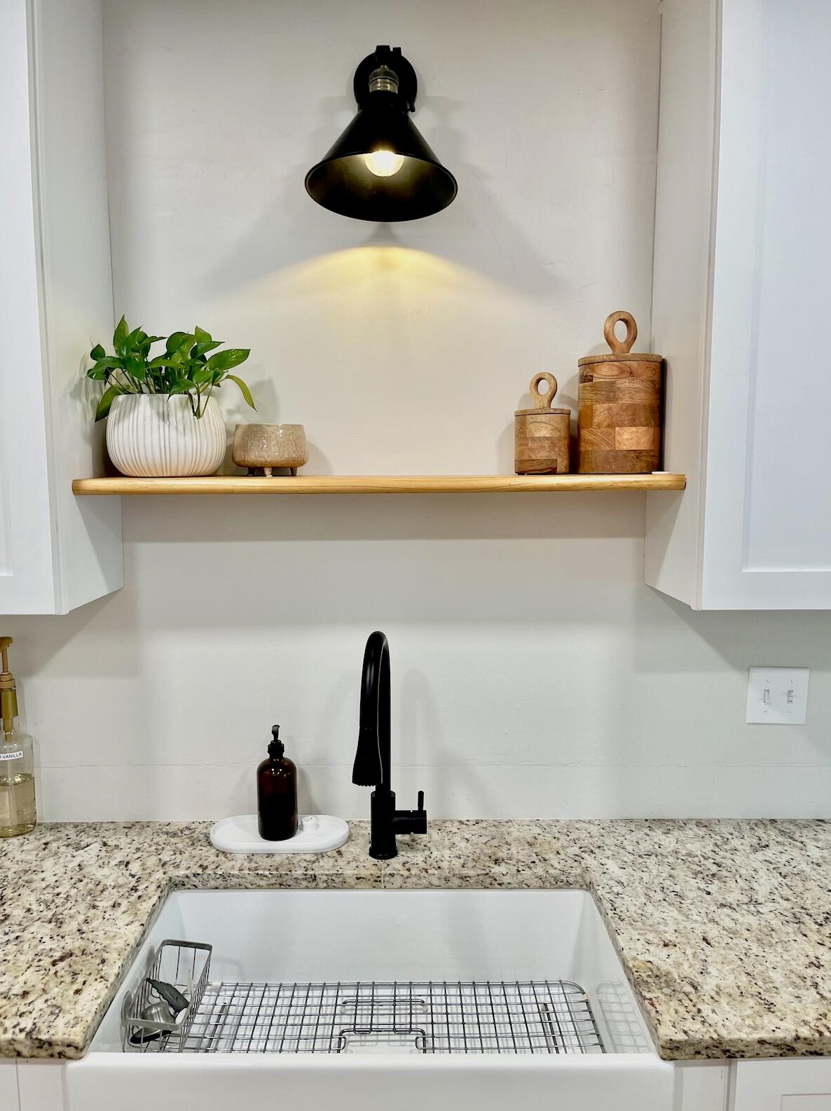 417 Baywood Dr, Niceville FL  32578-2902 exterior