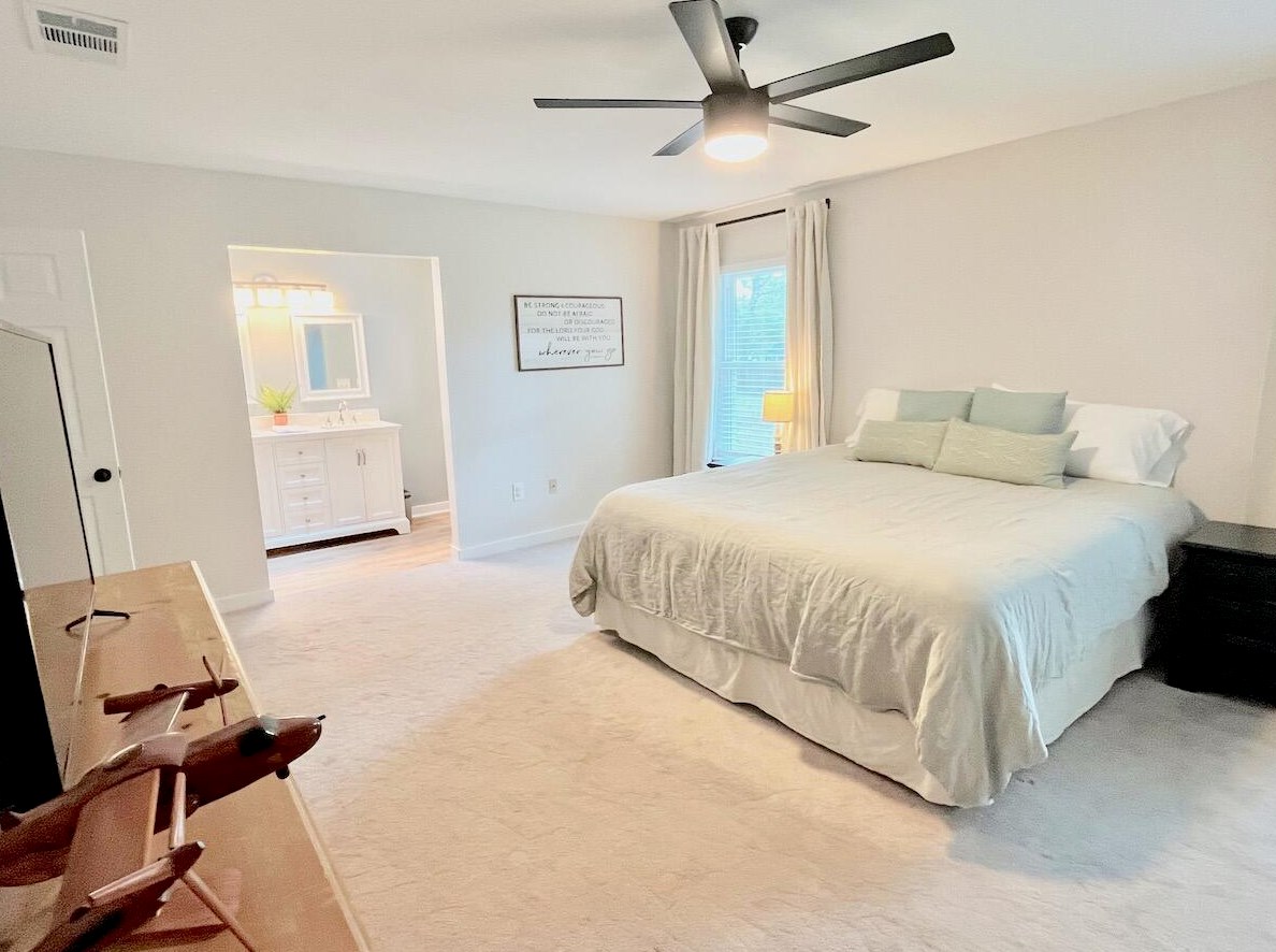 417 Baywood Dr, Niceville FL  32578-2902 exterior