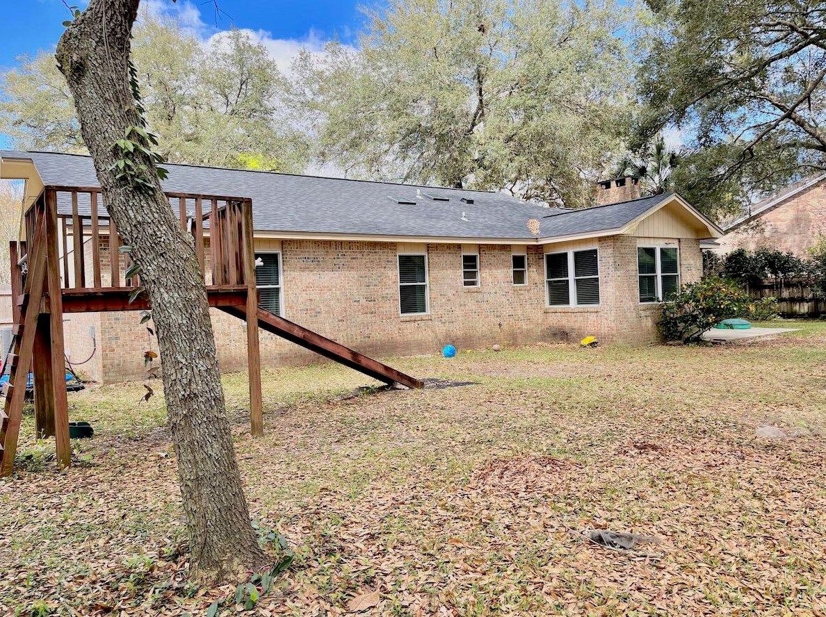 417 Baywood Dr, Niceville FL  32578-2902 exterior