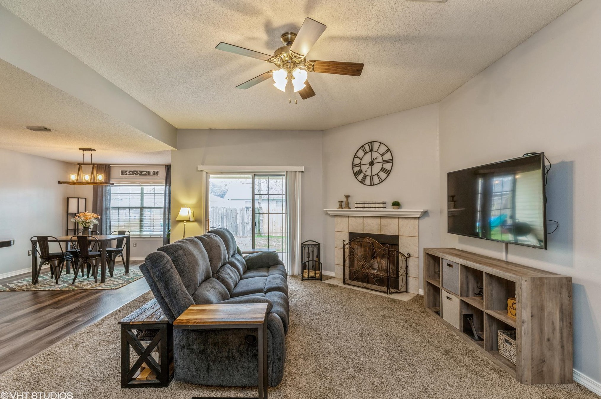 35 Kathleen Dr, Mary Esther FL  32569-2136 exterior