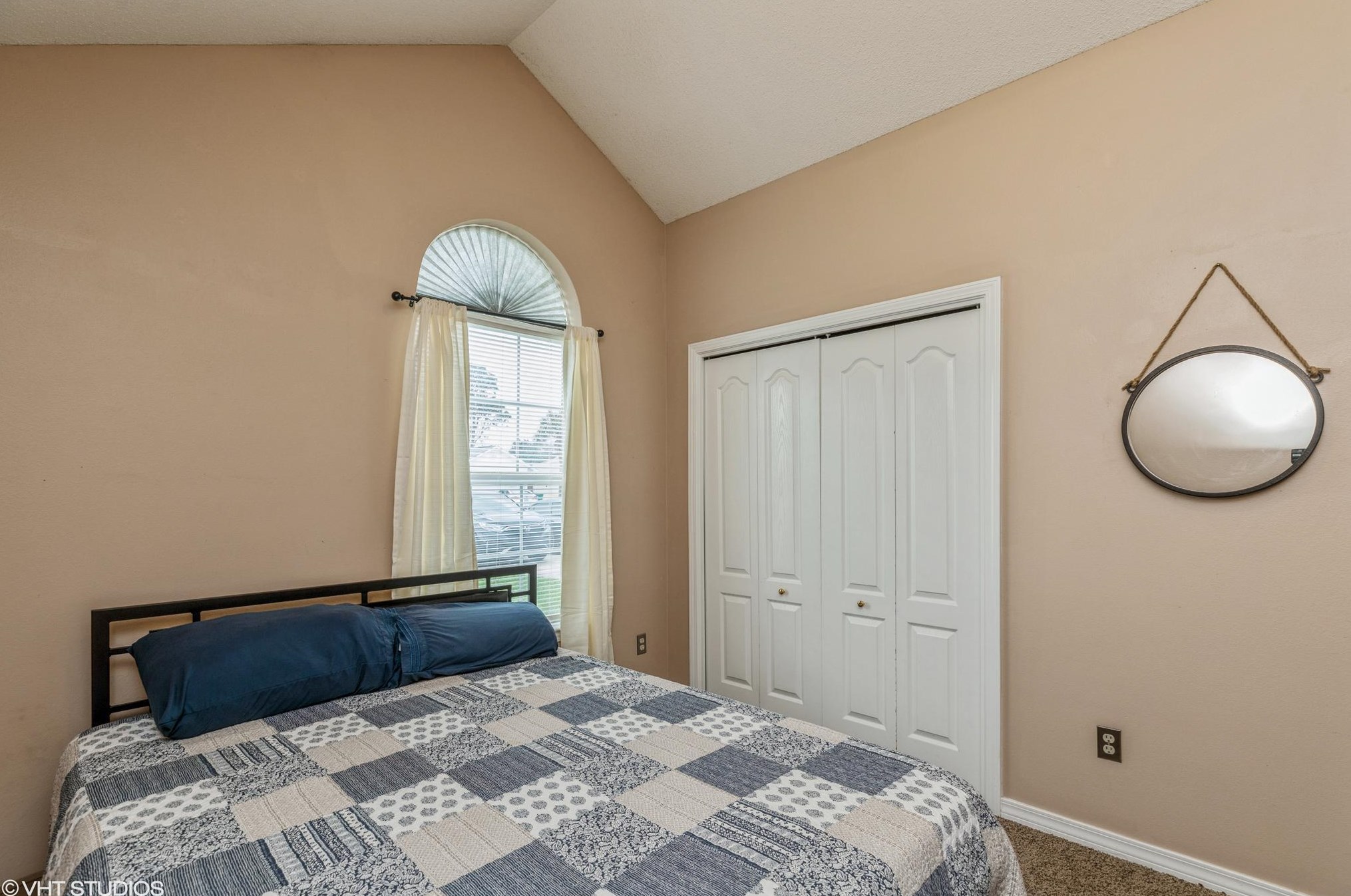 35 Kathleen Dr, Mary Esther FL  32569-2136 exterior