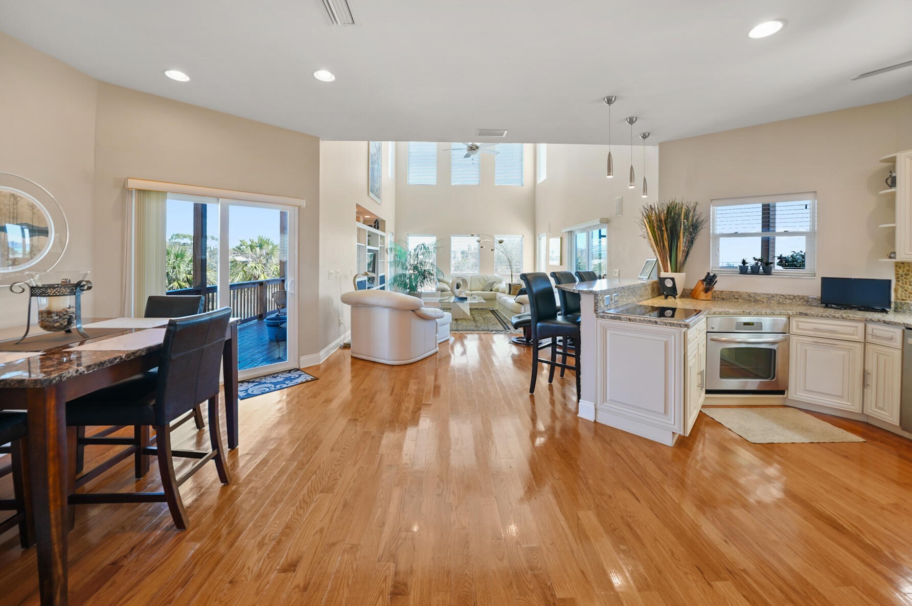 120 Toledo Pl, Panama City FL 32413-3823 exterior