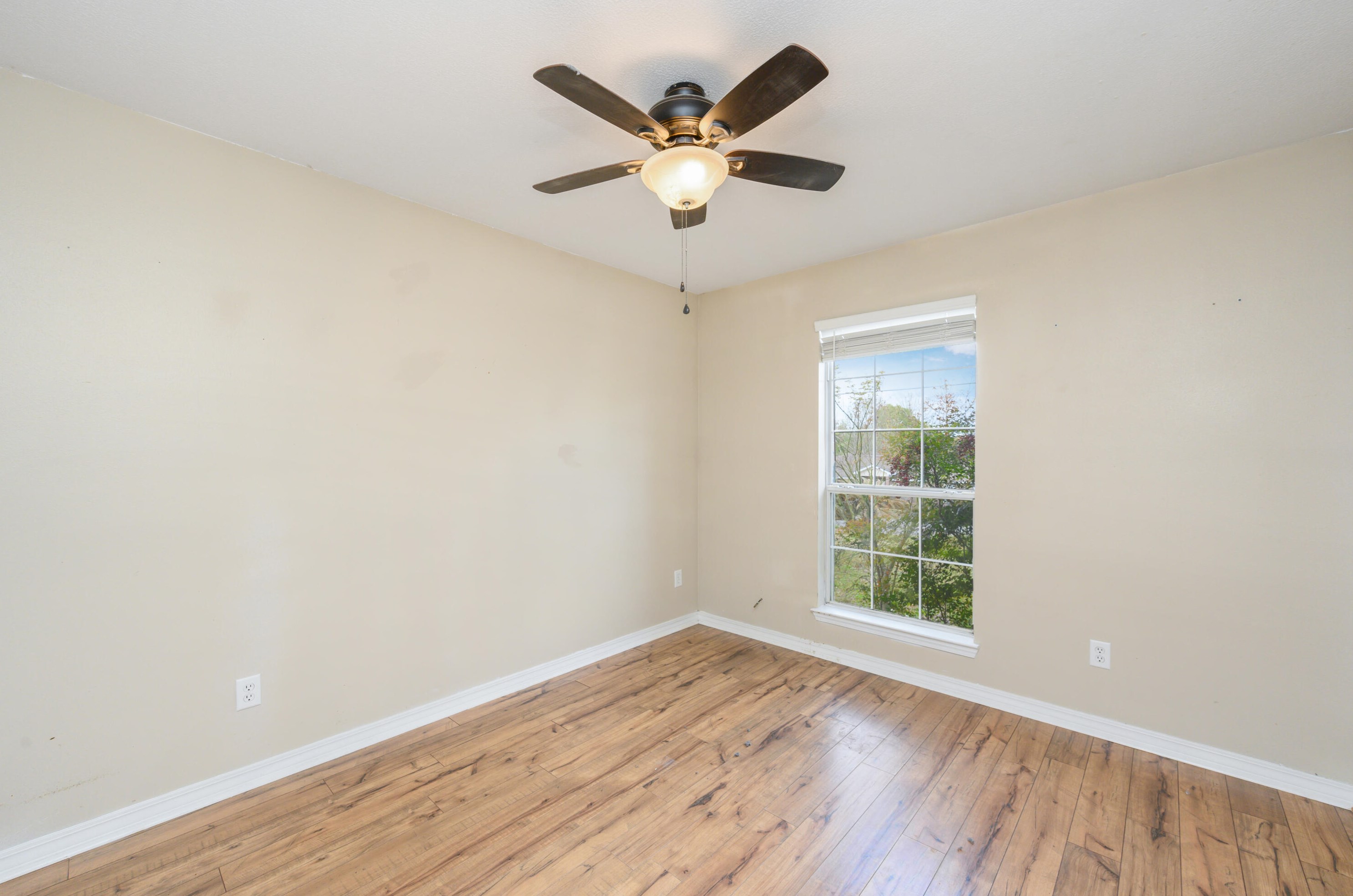 327 Egan Dr, Crestview FL  32536-5426 exterior