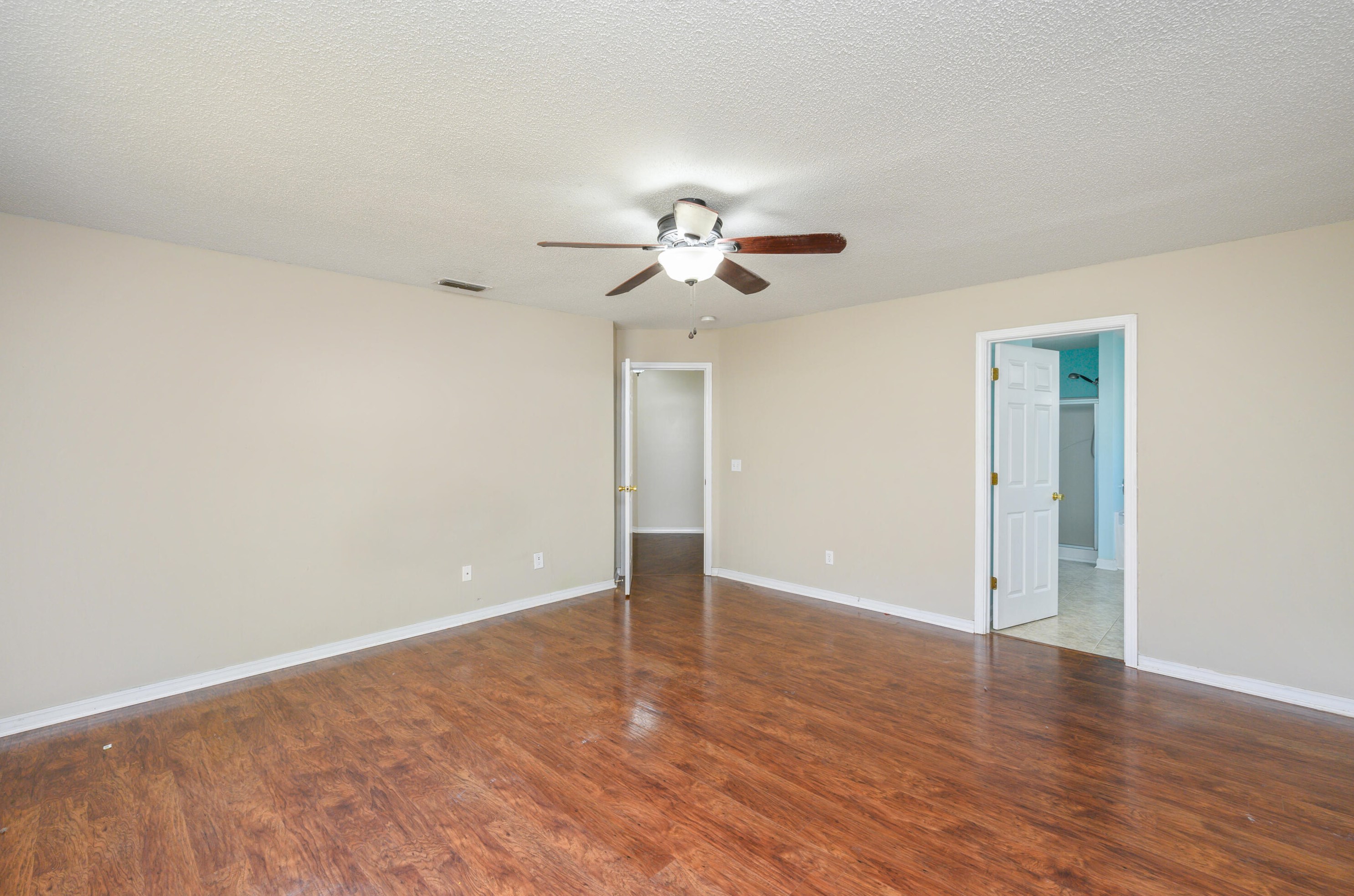 327 Egan Dr, Crestview FL  32536-5426 exterior