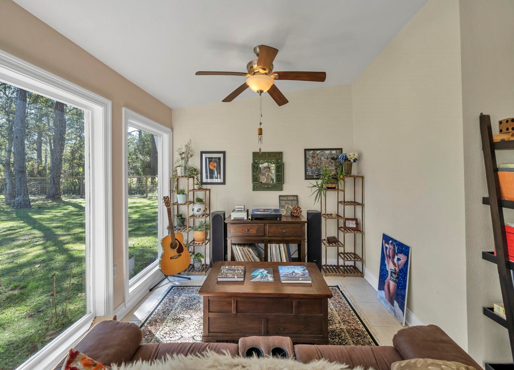 3049 Highway 98, Mary Esther FL  32569-1367 exterior