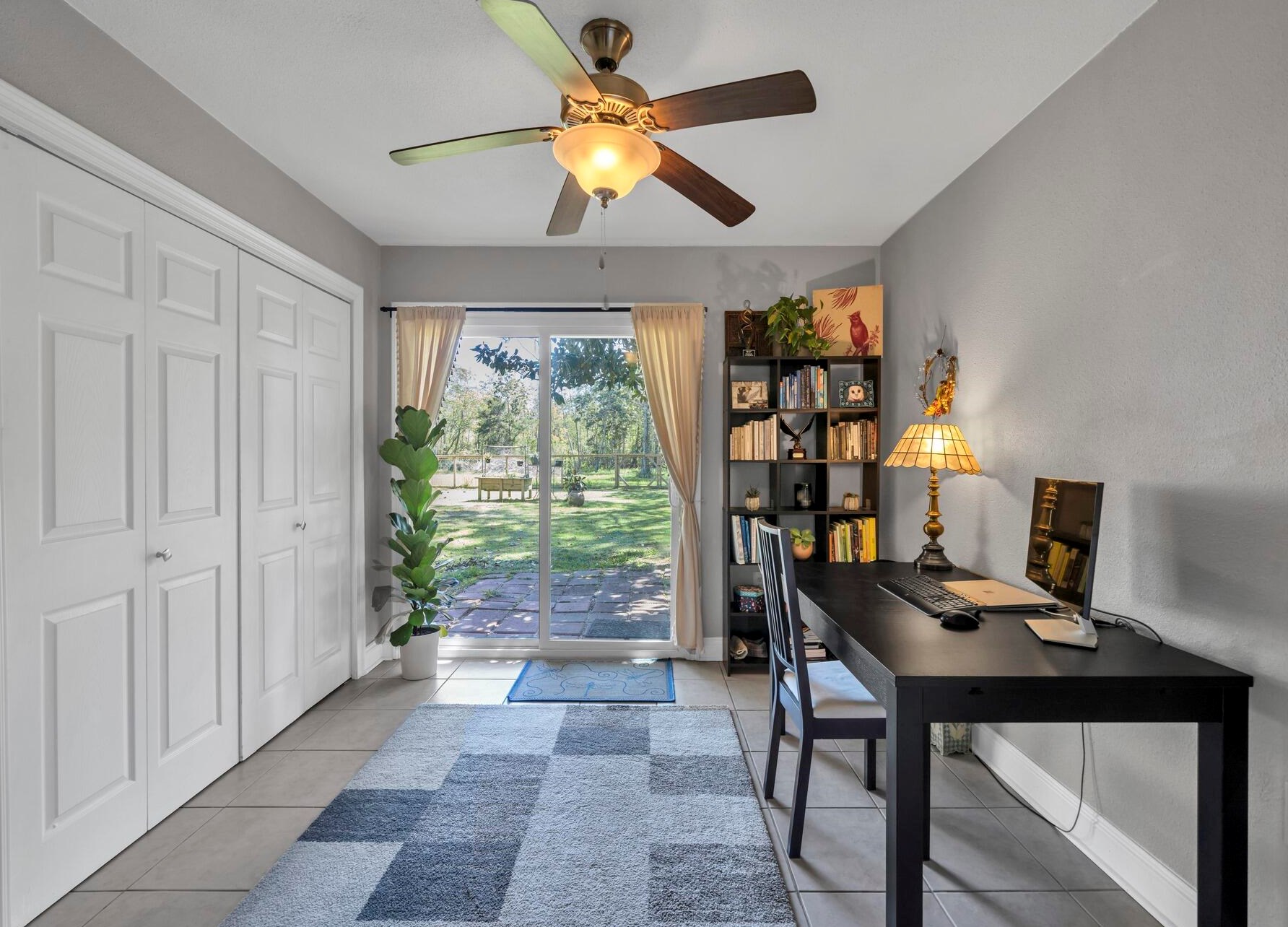 3049 Highway 98, Mary Esther FL  32569-1367 exterior