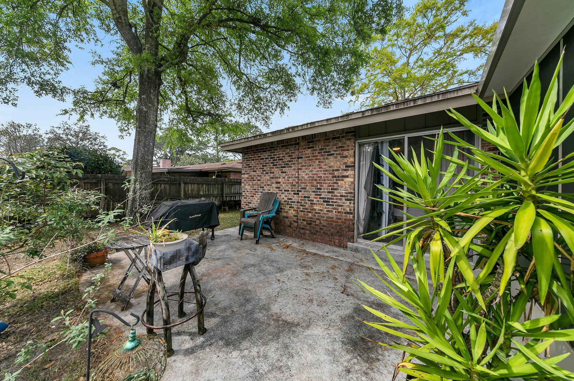 20 Cambridge Ave, Fort Walton Beach FL  32547-1726 exterior