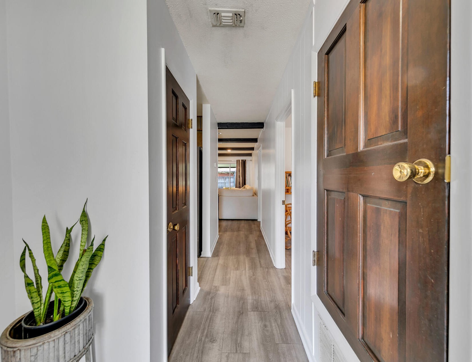 20 Cambridge Ave, Fort Walton Beach FL  32547-1726 exterior