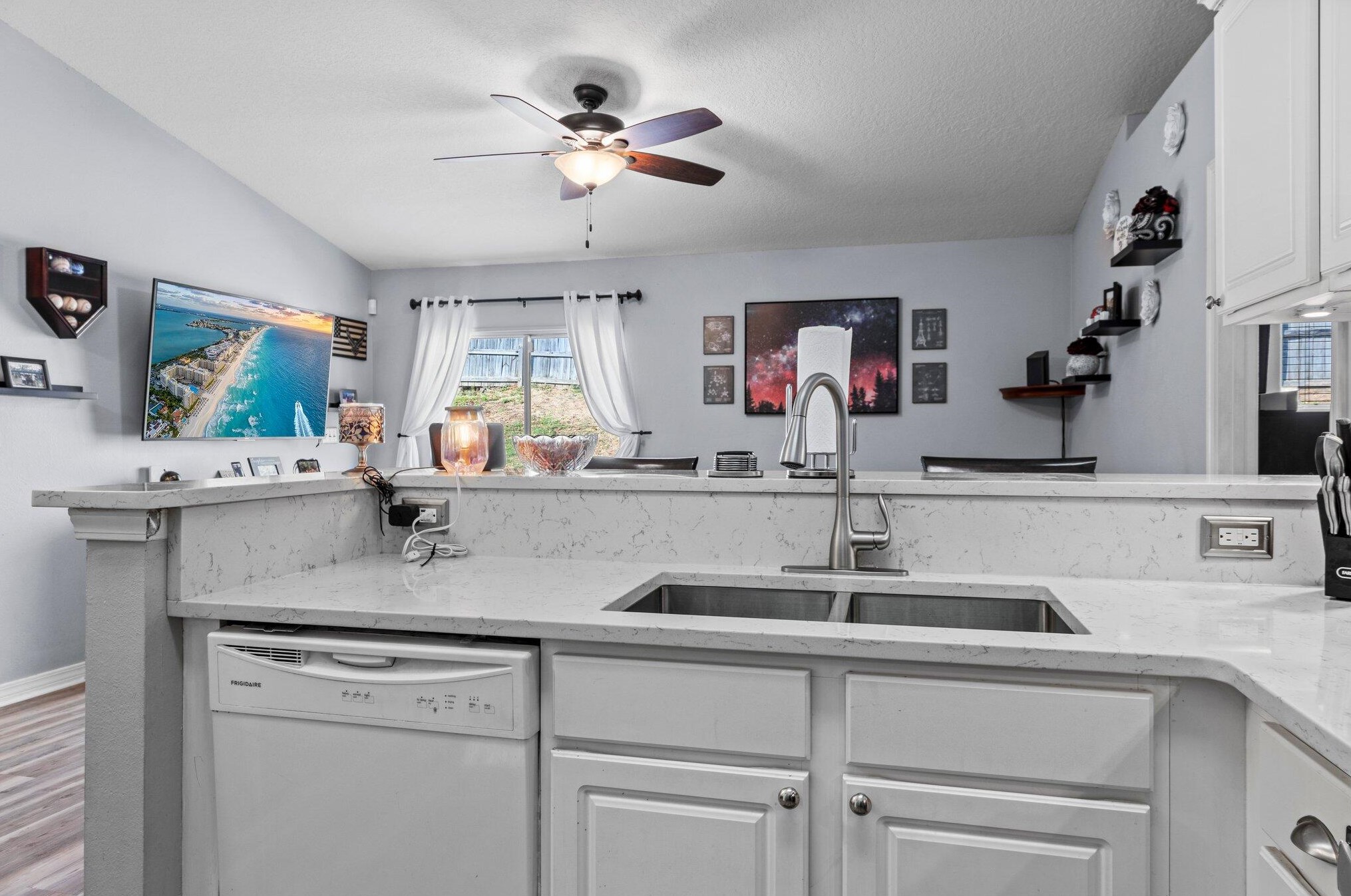 191 Cabana Way, Crestview FL  32536-3303 exterior