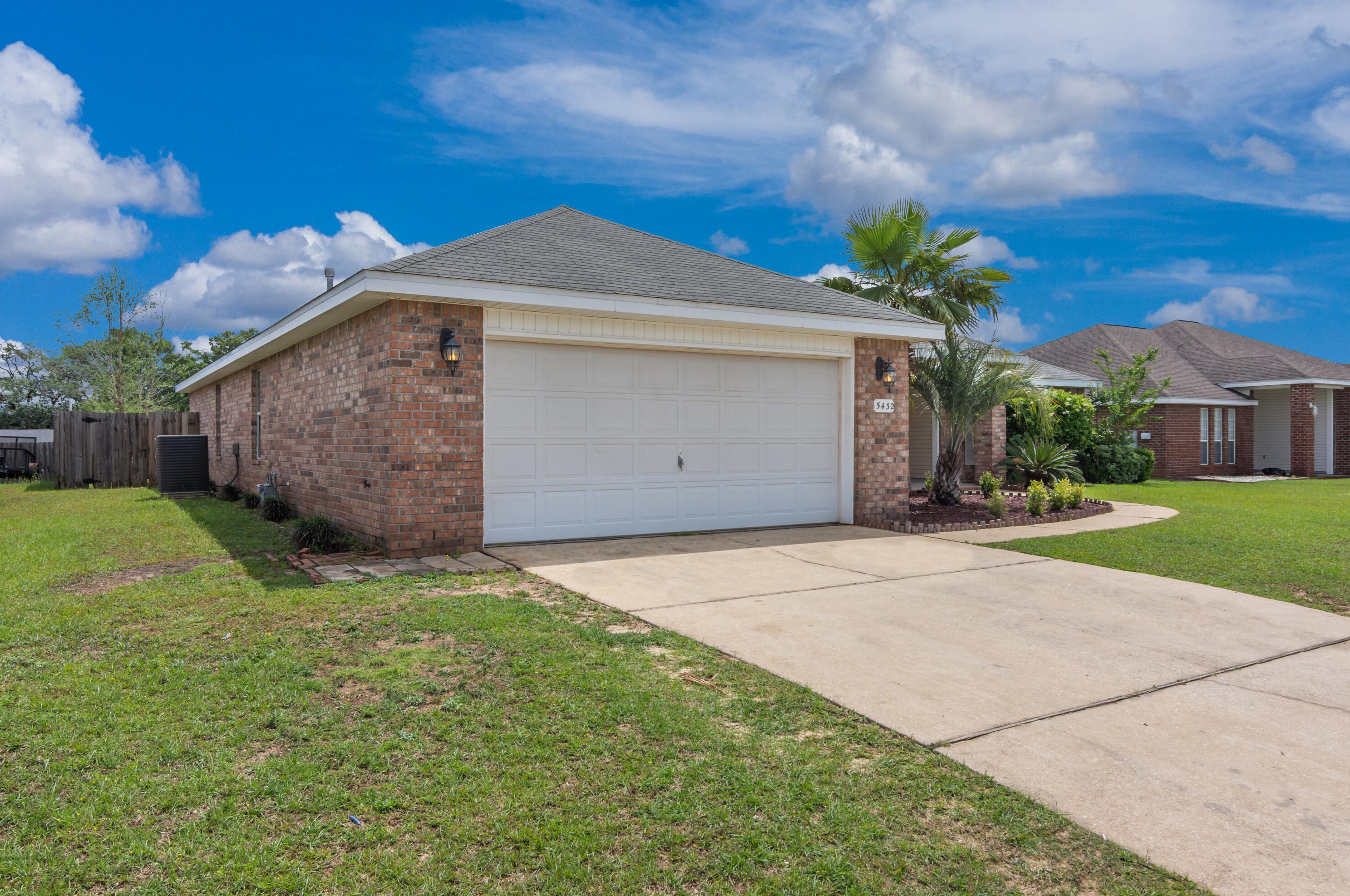 5432 Brook Dr, Crestview FL  32539-9001 exterior