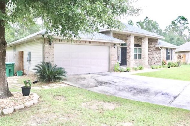 310 Sunesta Ct, Crestview FL  32536-6536 exterior