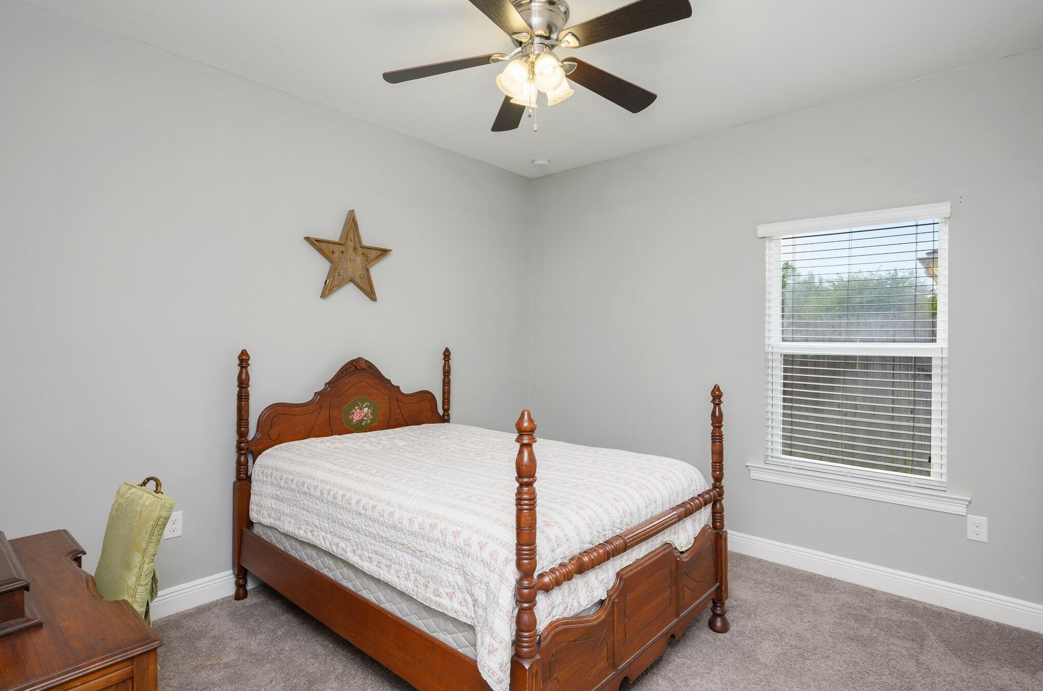 1691 Glenburn Ct, Niceville FL  32578-4529 exterior