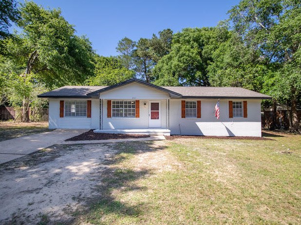 2937 Sholtz Ave, Crestview FL  32539-7025 exterior