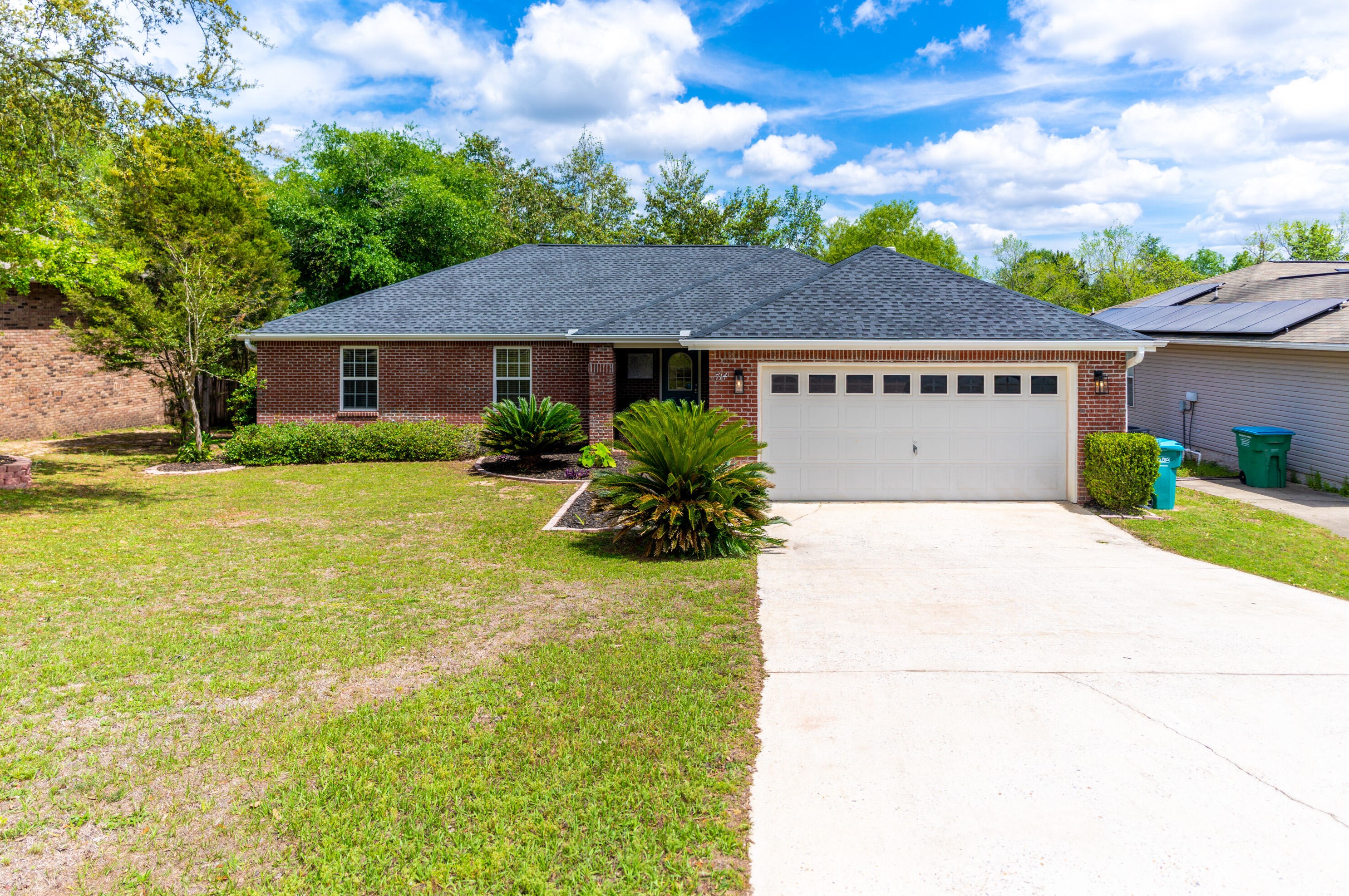 714 Riva Ridge Dr, Crestview FL  32539-6046 exterior