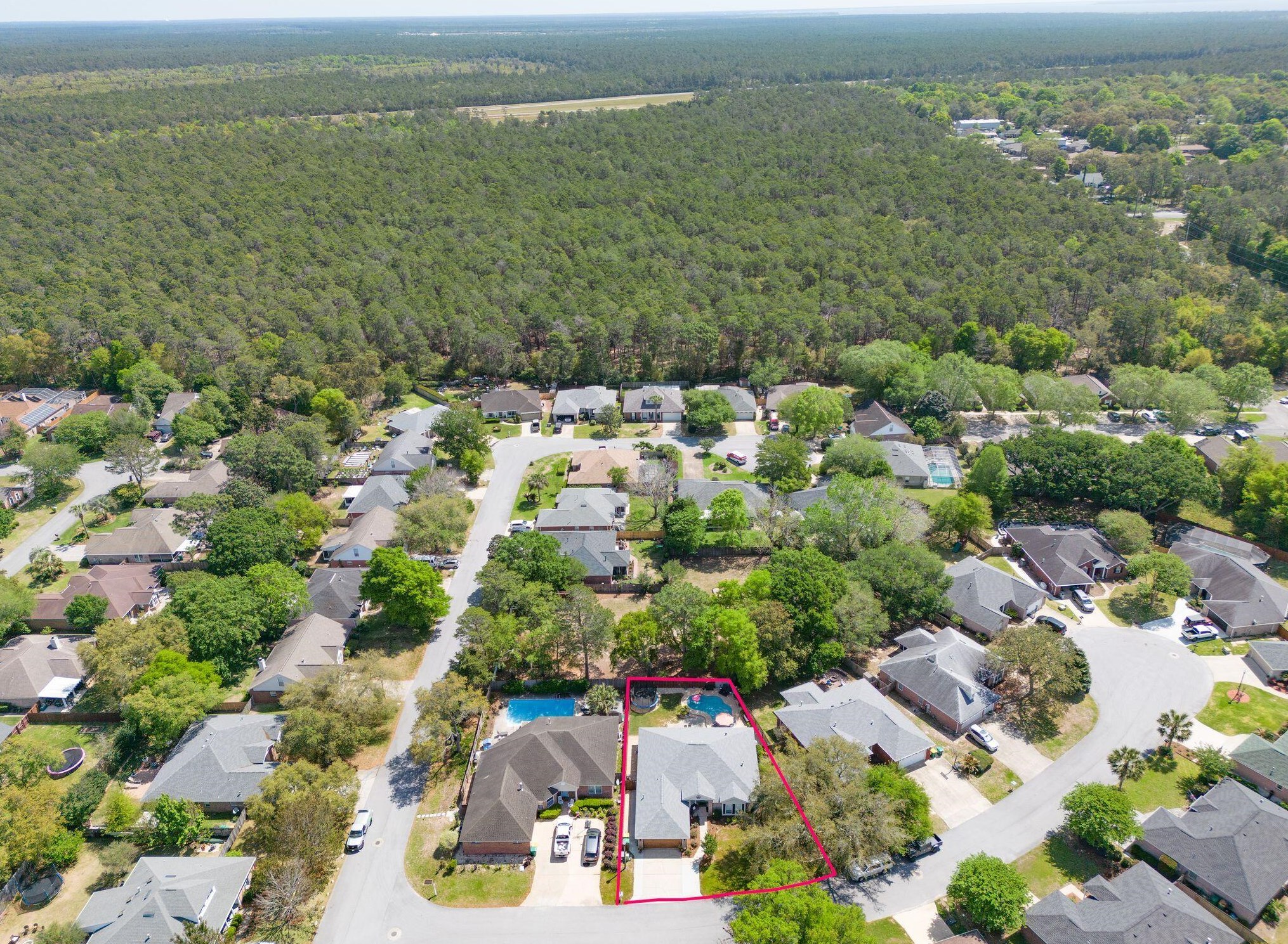 1617 Myrtlewood Ln, Niceville FL  32578-8800 exterior