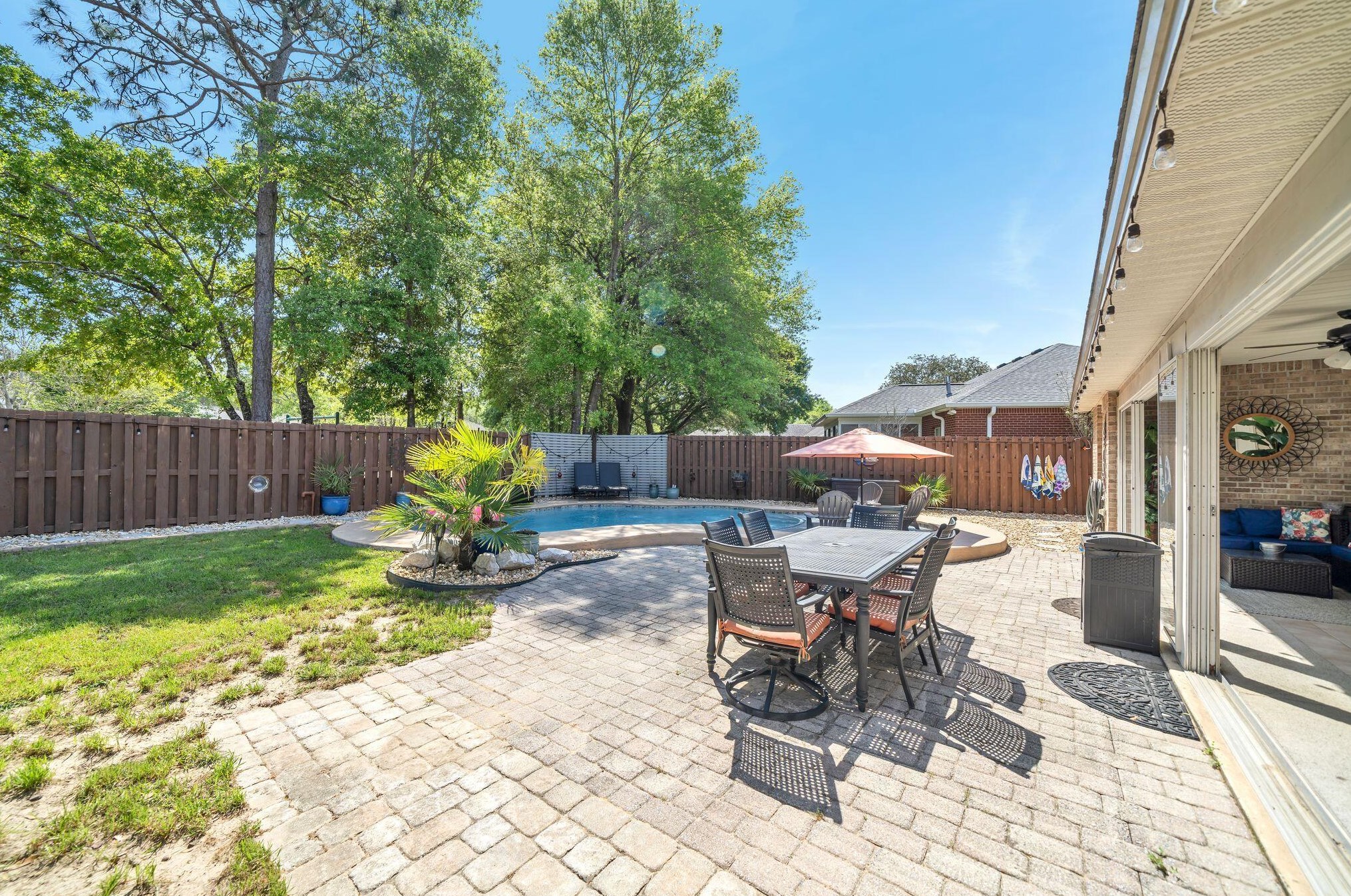 1617 Myrtlewood Ln, Niceville FL  32578-8800 exterior