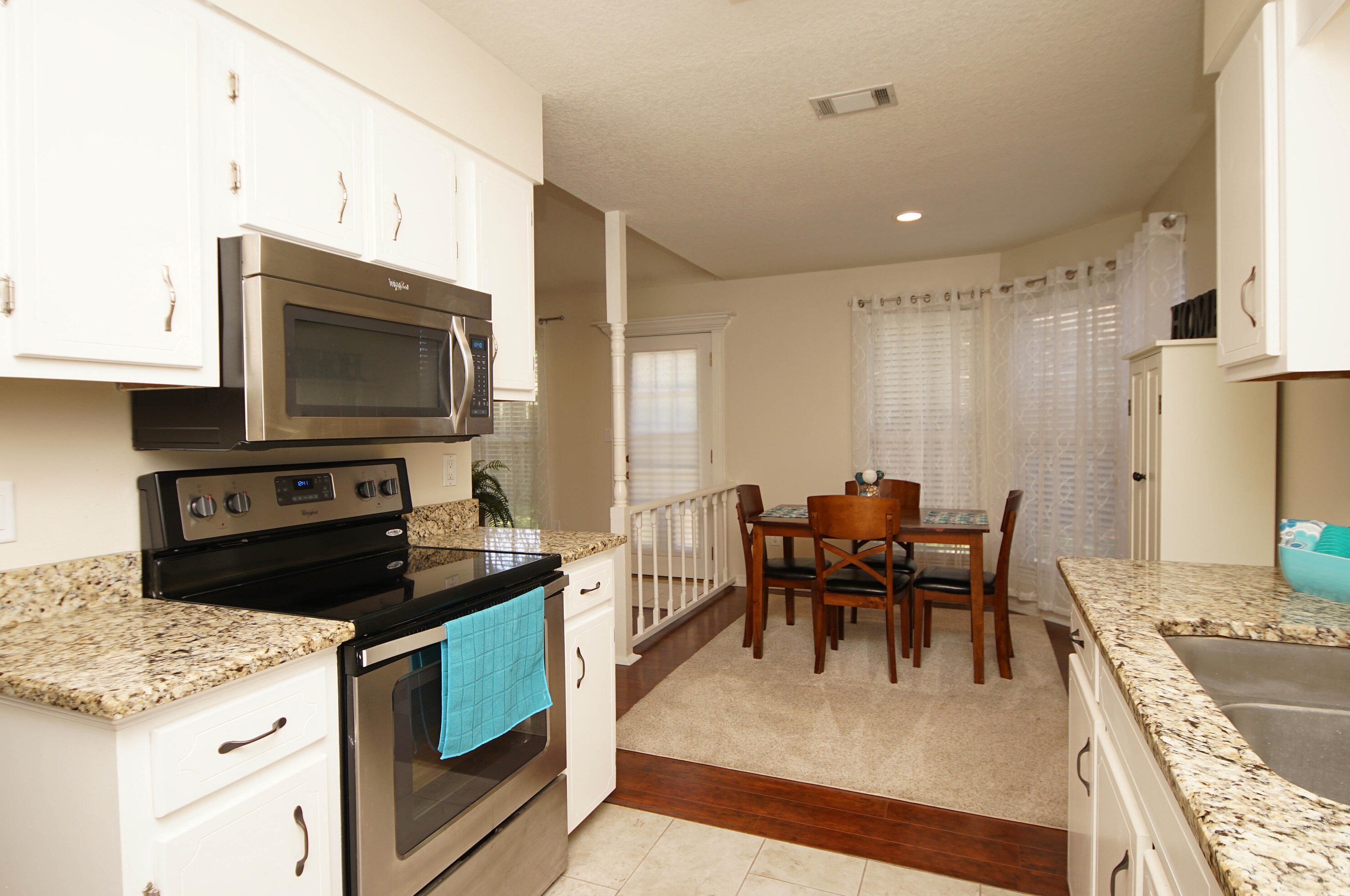 3006 Blue Pine Ln, Niceville FL  32578-9762 exterior