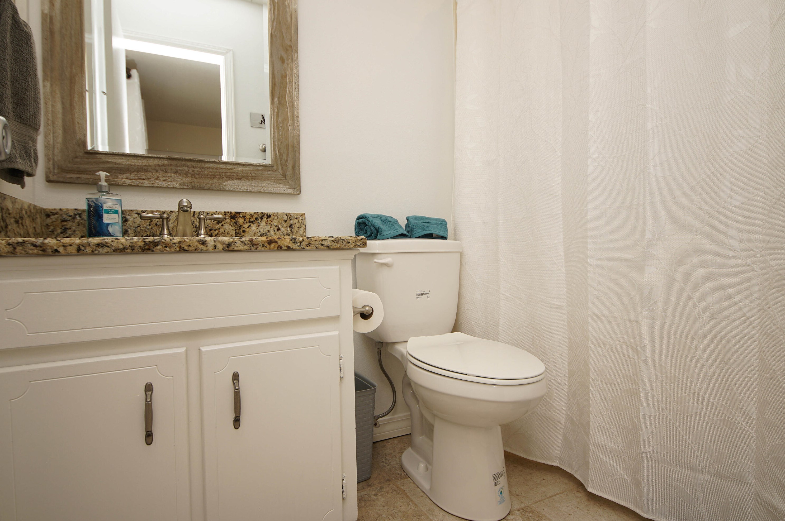 3006 Blue Pine Ln, Niceville FL  32578-9762 exterior