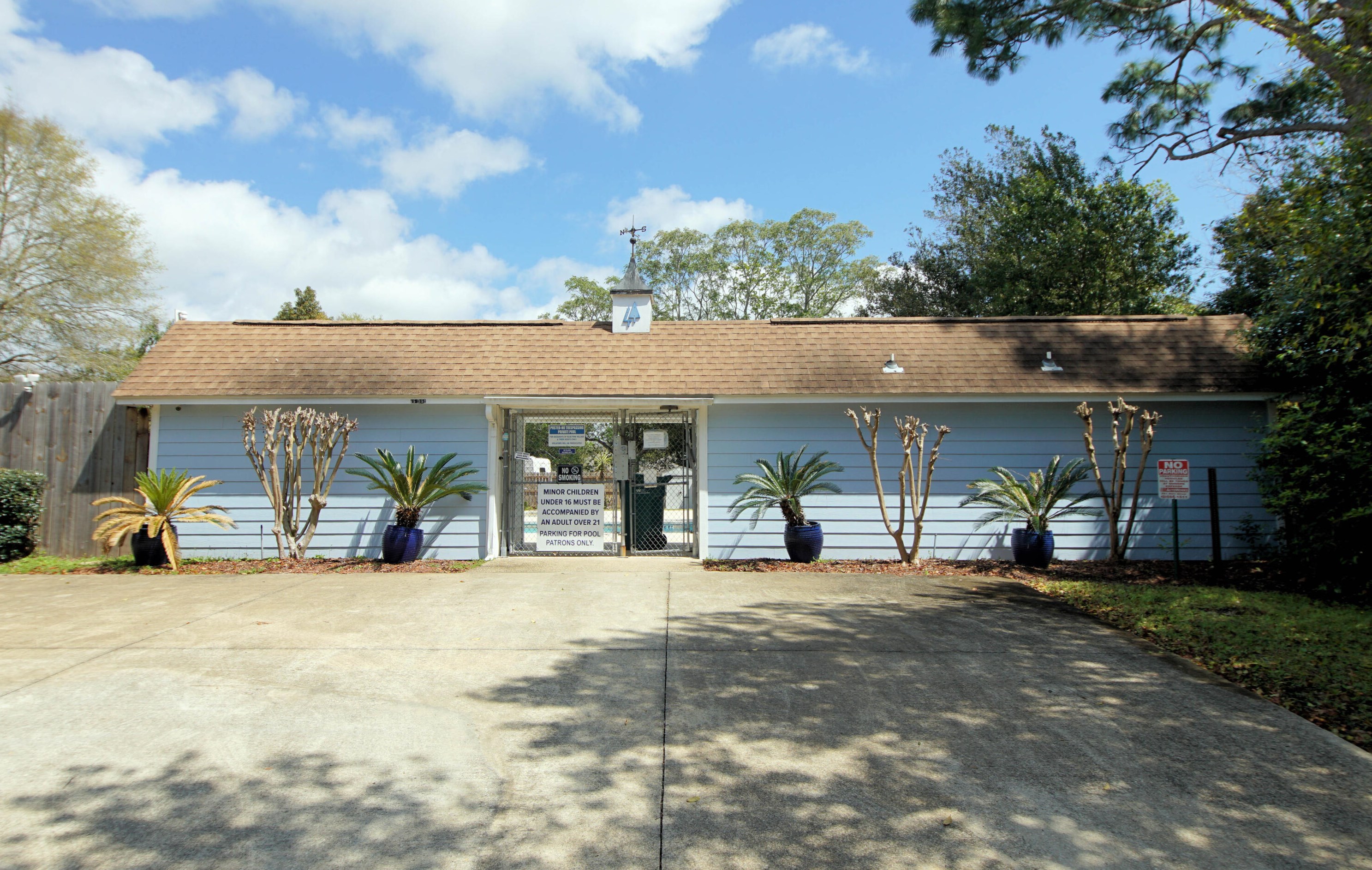 3006 Blue Pine Ln, Niceville FL  32578-9762 exterior