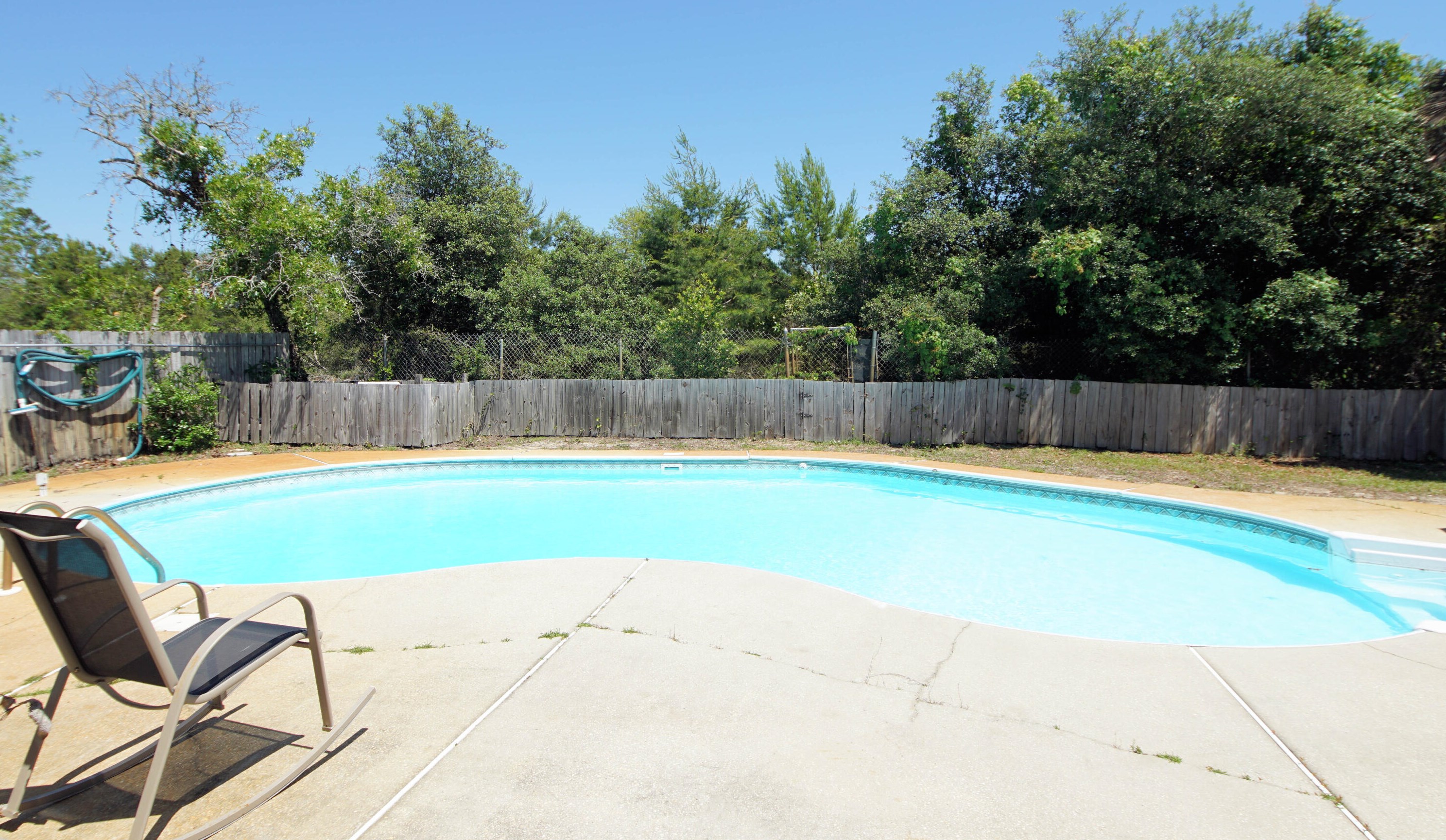 1039 Blvd De Ln Parisienne, Mary Esther FL  32569-2312 exterior