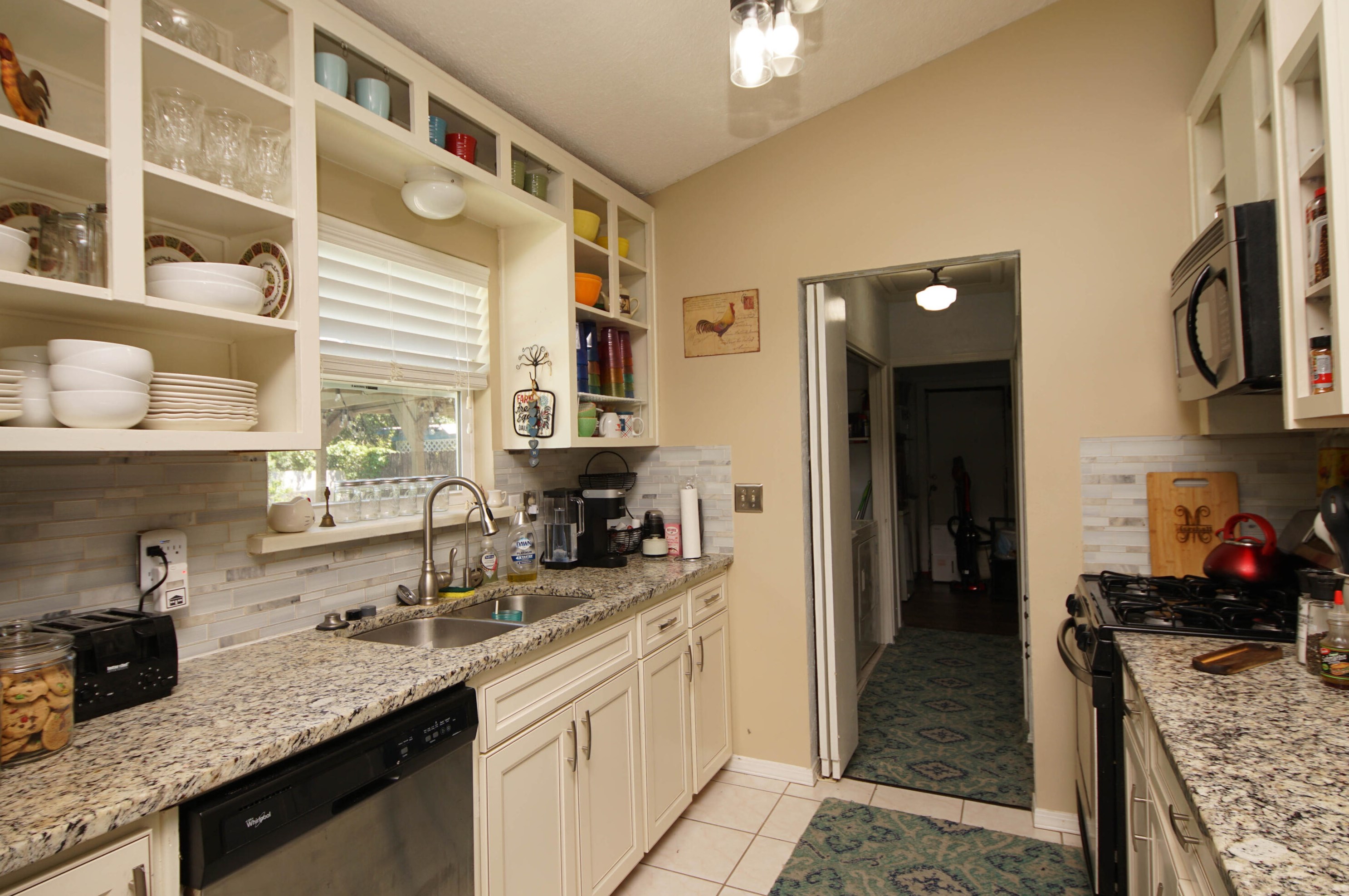 1039 Blvd De Ln Parisienne, Mary Esther FL  32569-2312 exterior