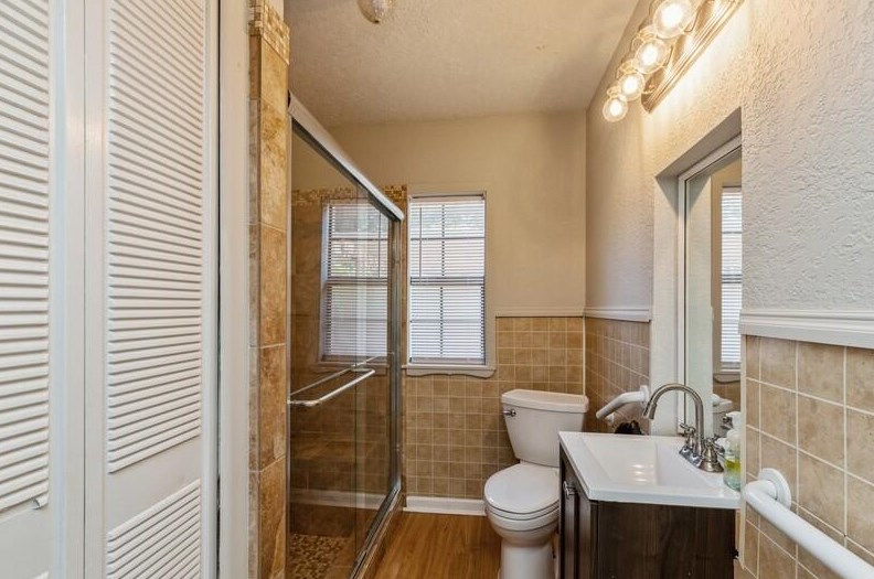 180 Harris Rd, Fort Walton Beach FL  32547-2515 exterior