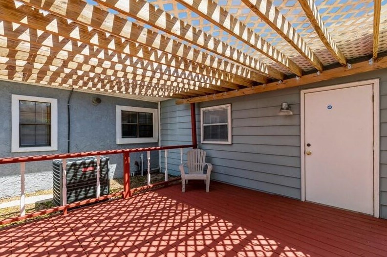 180 Harris Rd, Fort Walton Beach FL  32547-2515 exterior